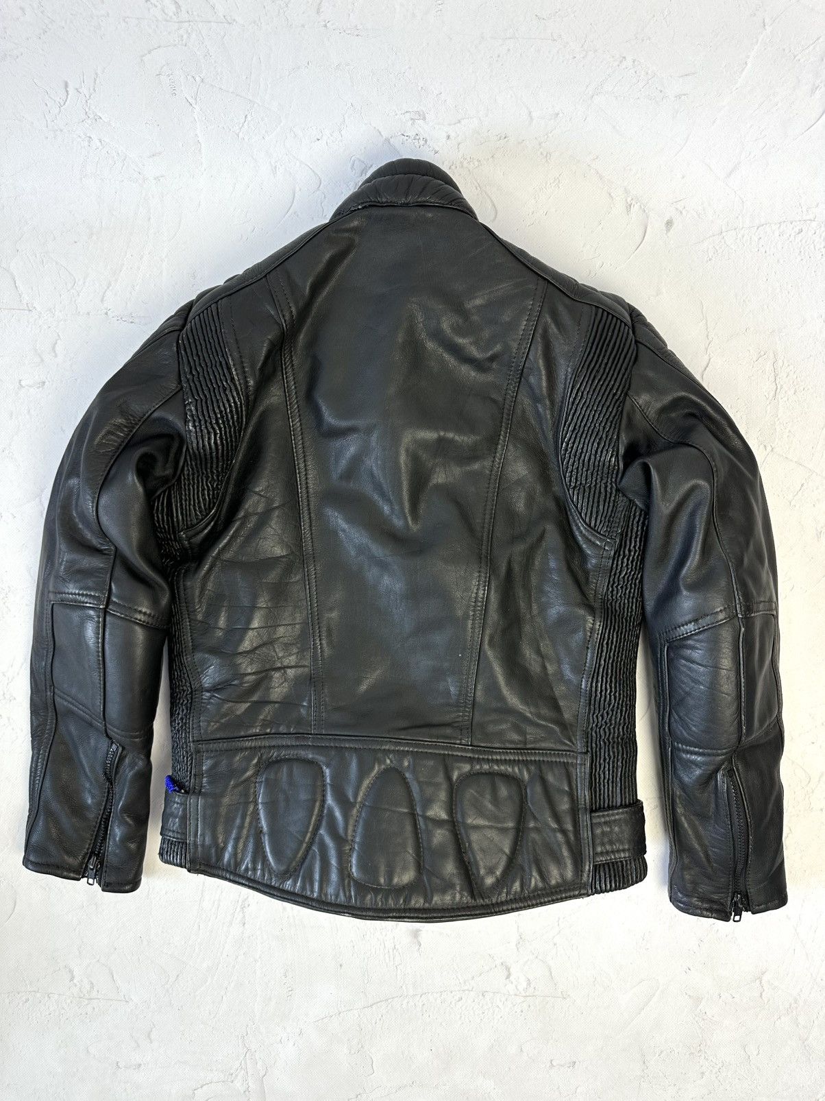 Vintage Vintage Black Leather Biker Zipper Jacket Size US S / EU 44-46 / 1 - 10 Thumbnail