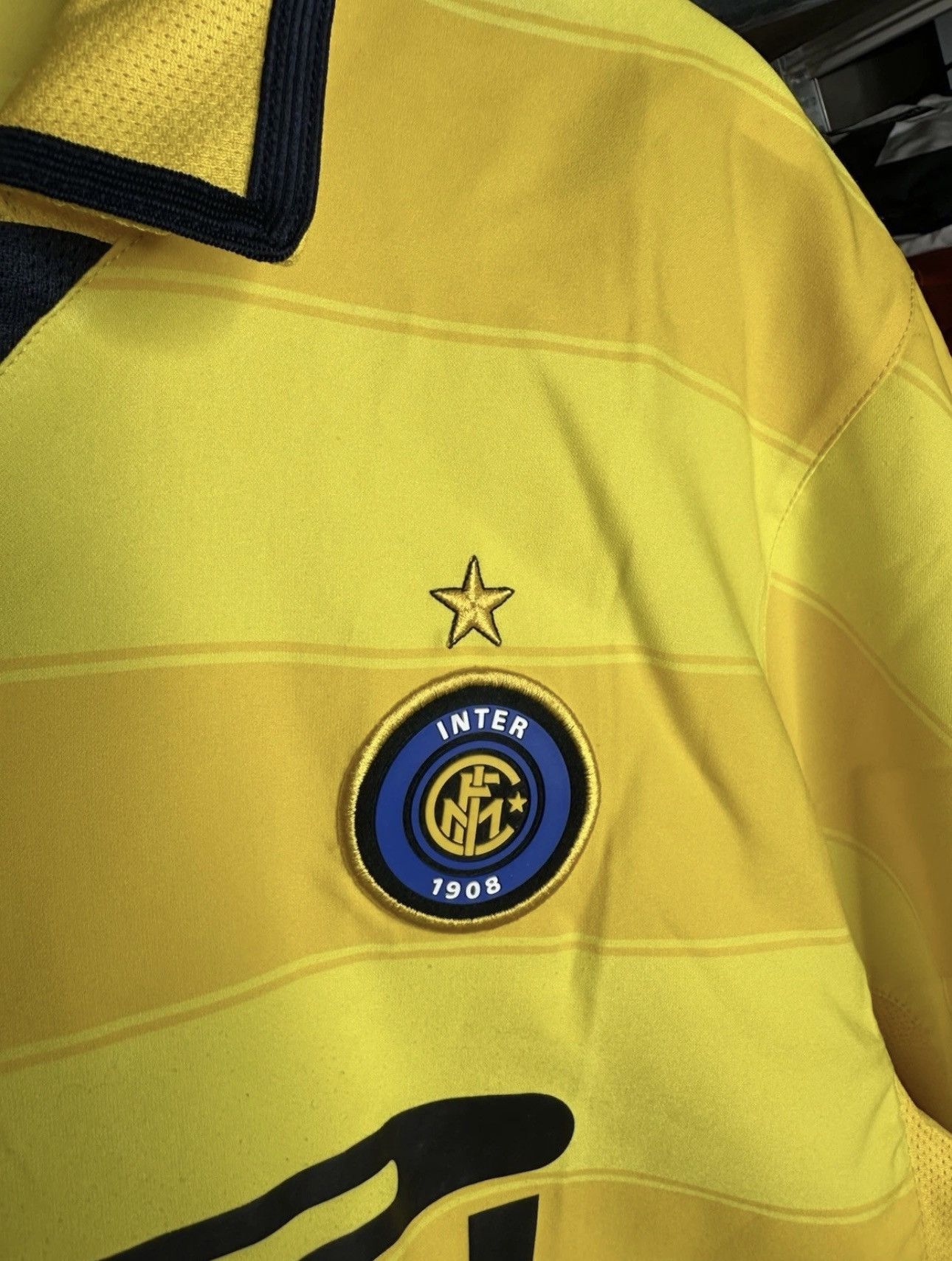 Nike NIKE INTER MILAN 2004 AWAY Football Shirt JERSEY Size US XXL / EU 58 / 5 - 6 Thumbnail