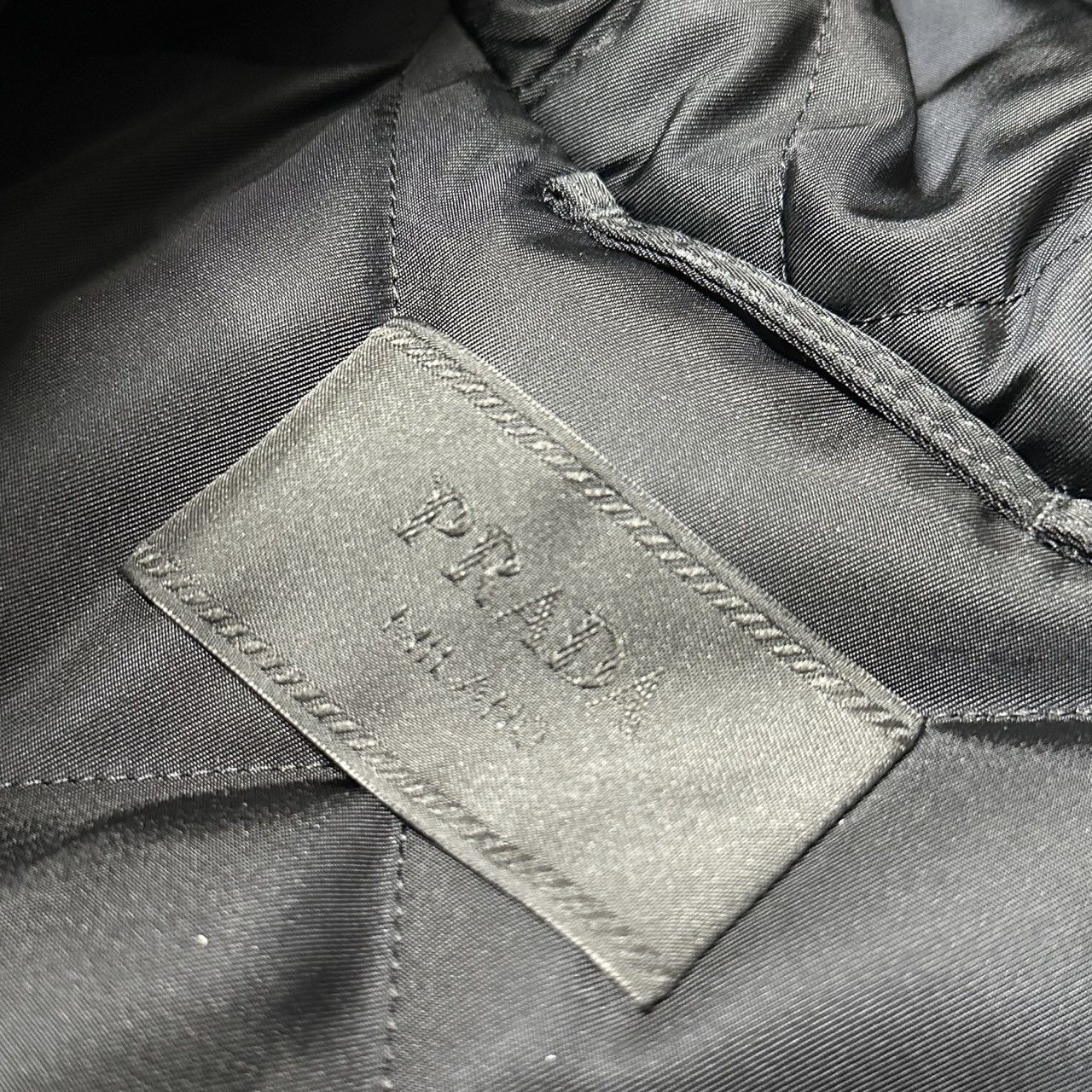 Prada Prada FW21 Re-Nylon Utility S M mens black jacket puffer Size US M / EU 48-50 / 2 - 13 Thumbnail