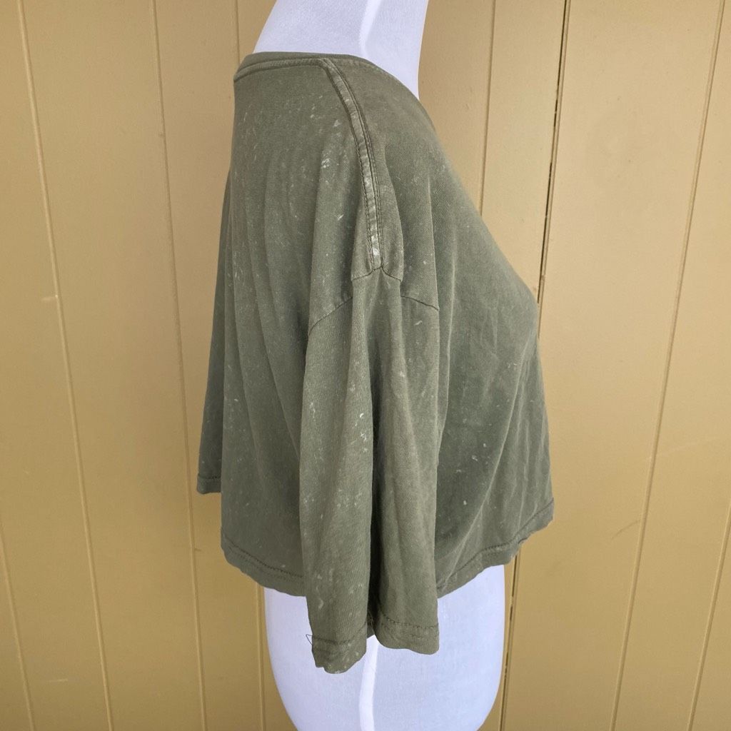 Other Bloom pop women S Crewneck short sleeve crop top olive green w/white dots Size S / US 4 / IT 40 - 4 Thumbnail