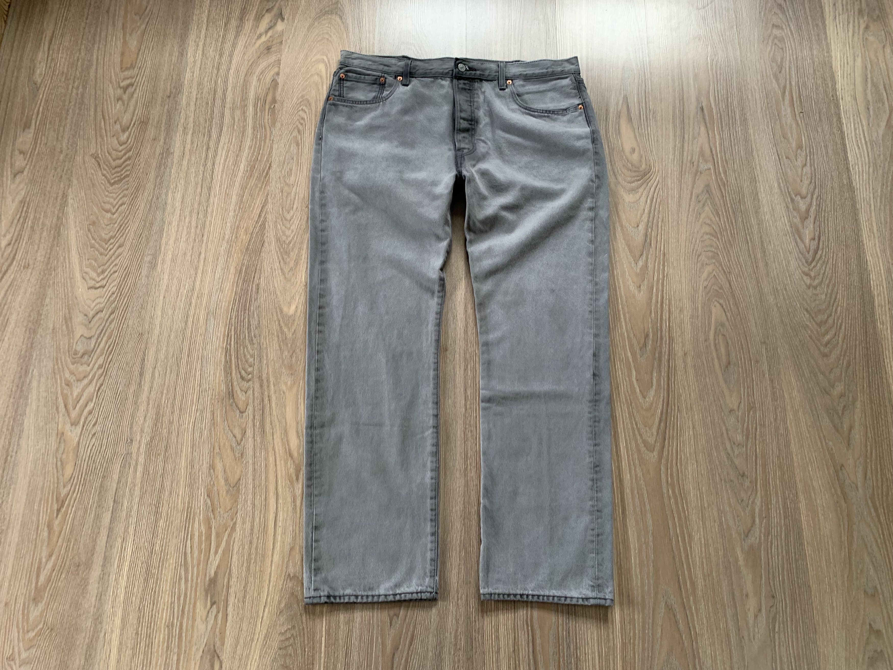 Levi's Levi's Premium 501 Gray Light Wax Button Fly Jeans Size US 38 / EU 54 - 11 Thumbnail