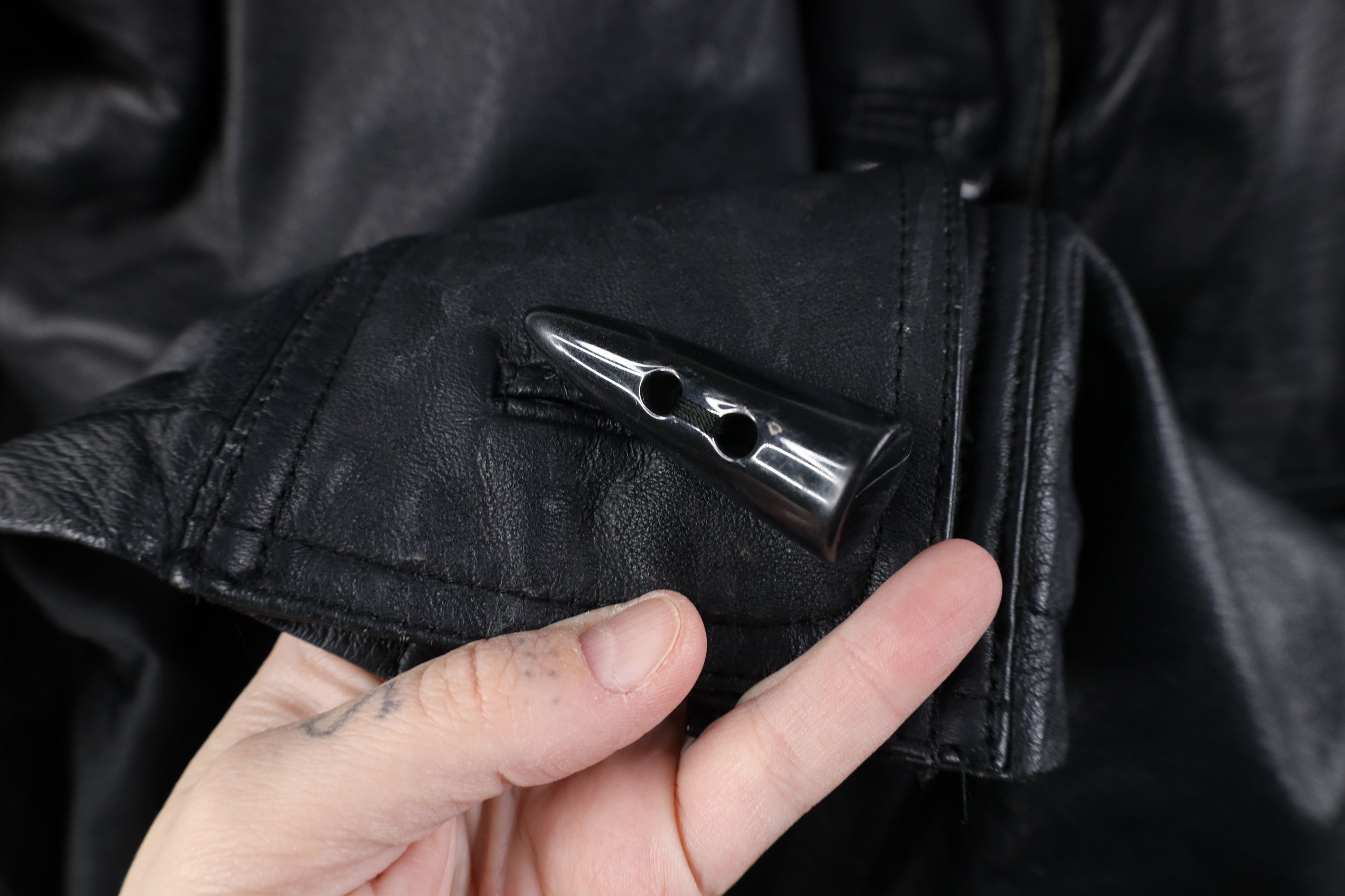 Vintage Vintage 90s Streetwear Hooded Toggle Button Leather Jacket Size M / US 6-8 / IT 42-44 - 7 Thumbnail