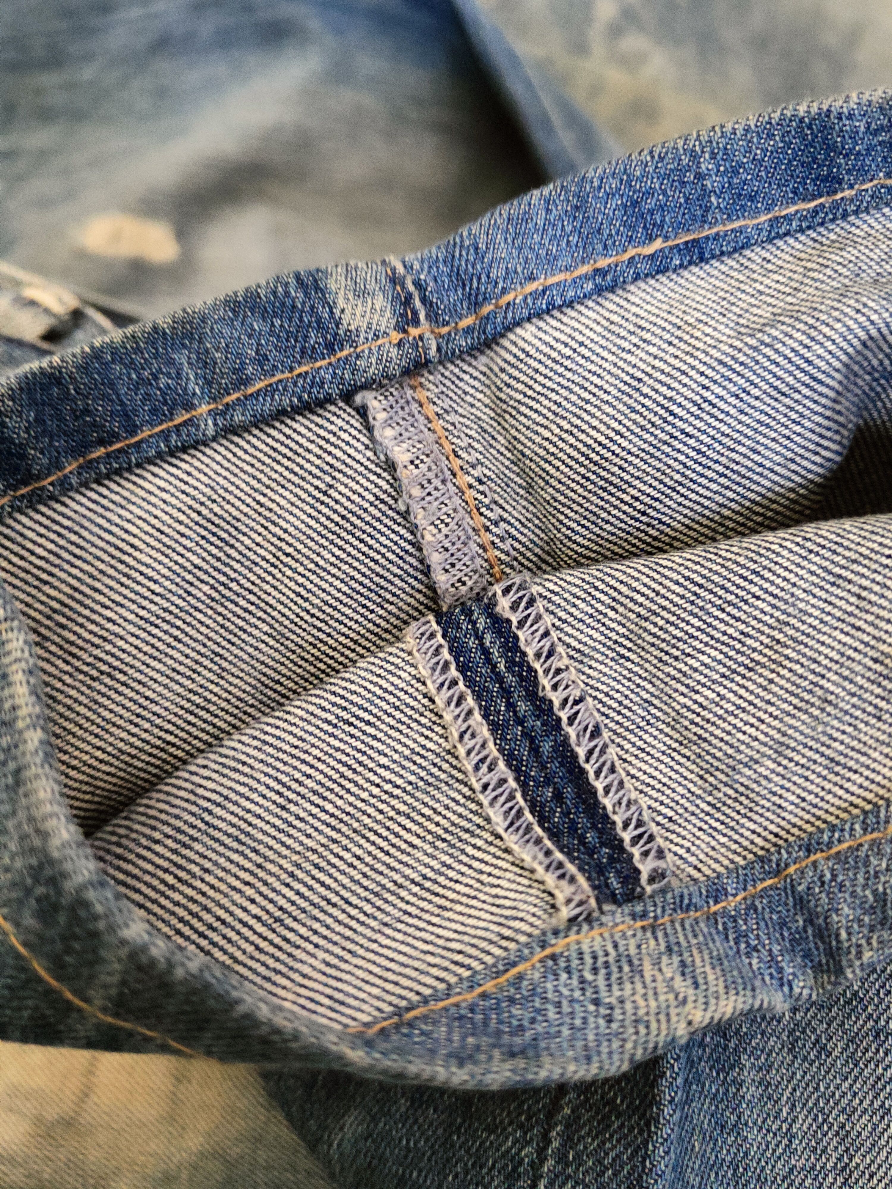 G-Star DL G-star Raw Blue Distressed Ripped Jeans #46-963 Size US 31 - 16 Thumbnail