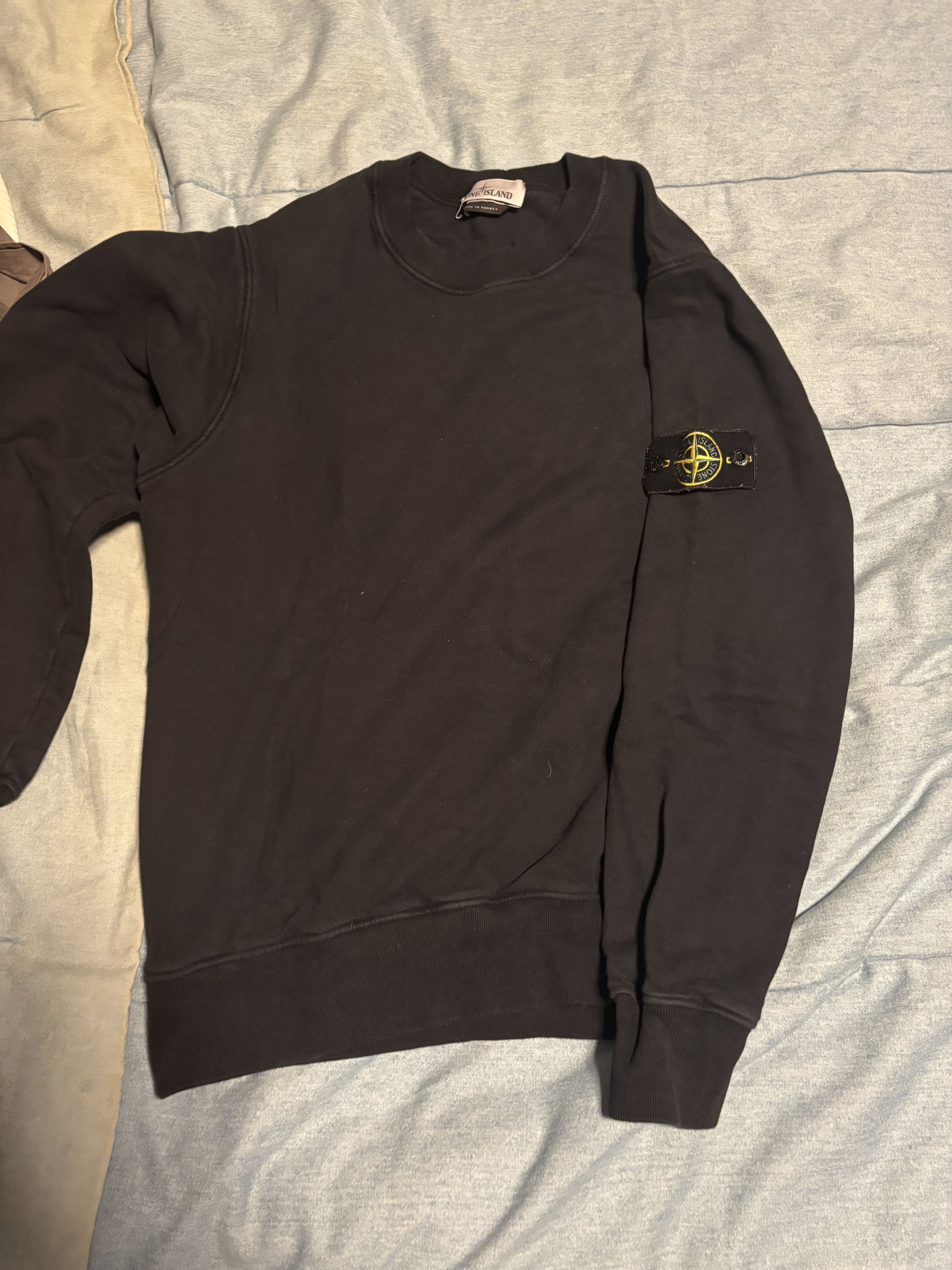 stone island sweater