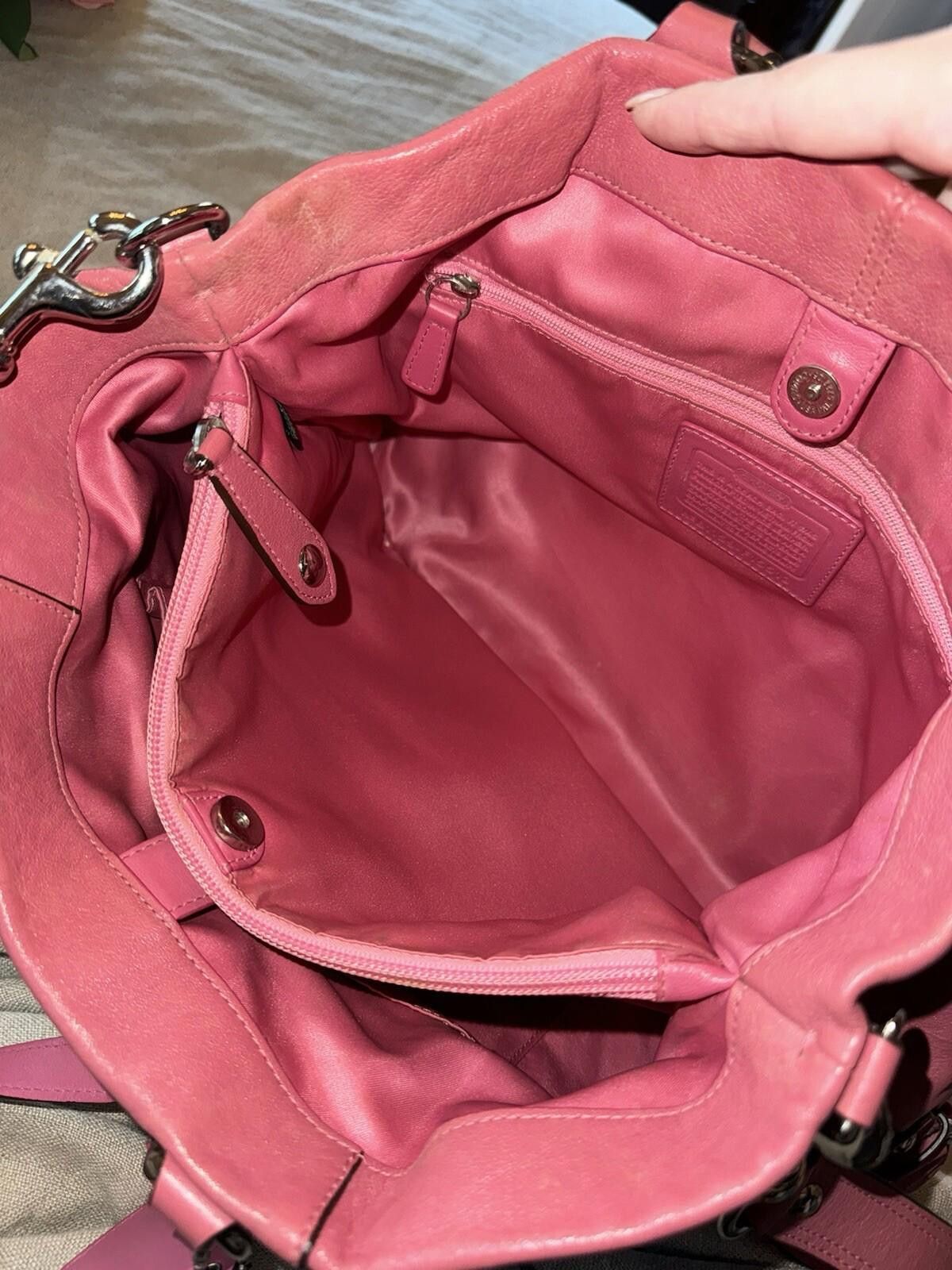 Coach Coach Hand Bag Purse Tote Satchel Soft Pink Leather Size ONE SIZE - 8 Thumbnail