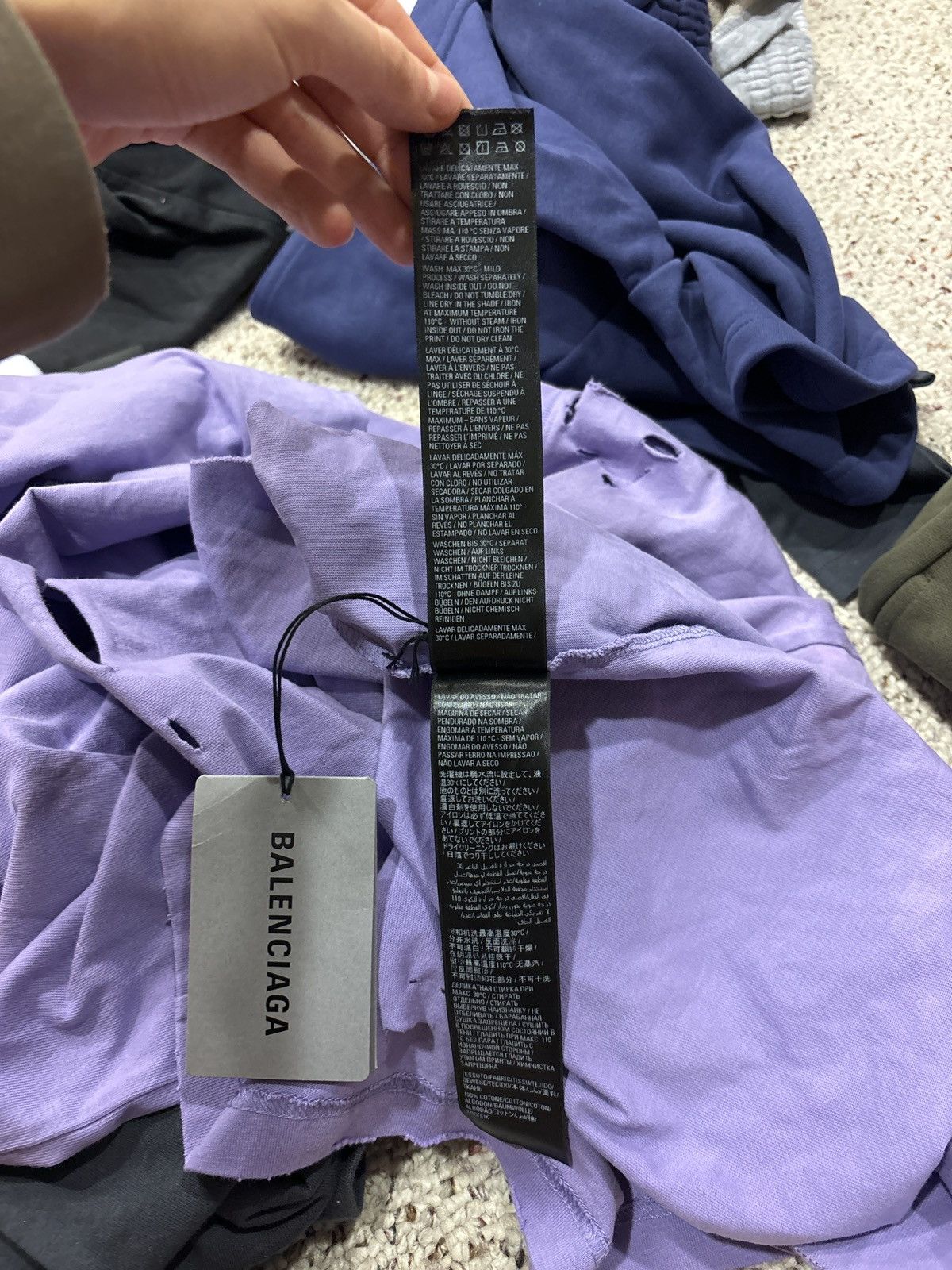 Balenciaga Balenciaga Purple Distressed Logo Tee Size US XXL / EU 58 / 5 - 6 Thumbnail