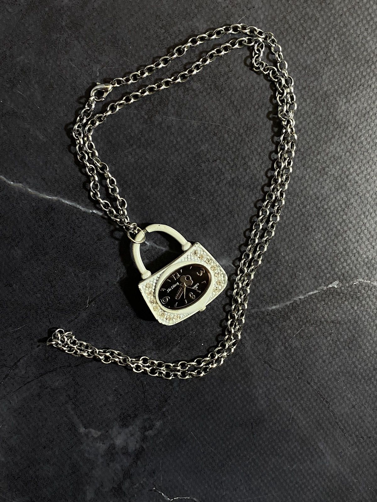 Jewelry × Vintage Mini Lock Pendant Watch Necklace Japanese Brand ✨ Size ONE SIZE - 1 Thumbnail