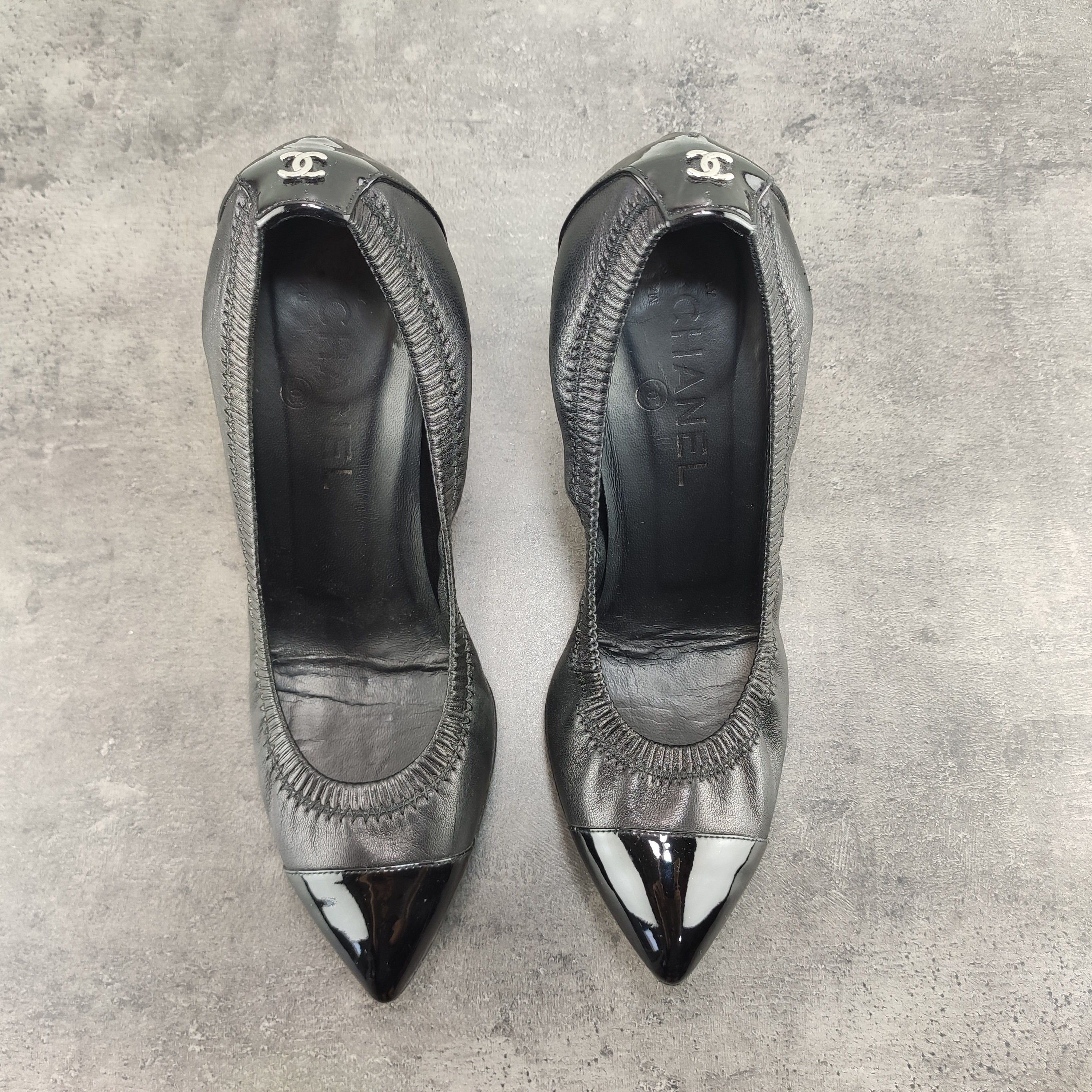 Chanel Chanel black leather patent toe heels Size US 8 / IT 38 - 12 Thumbnail