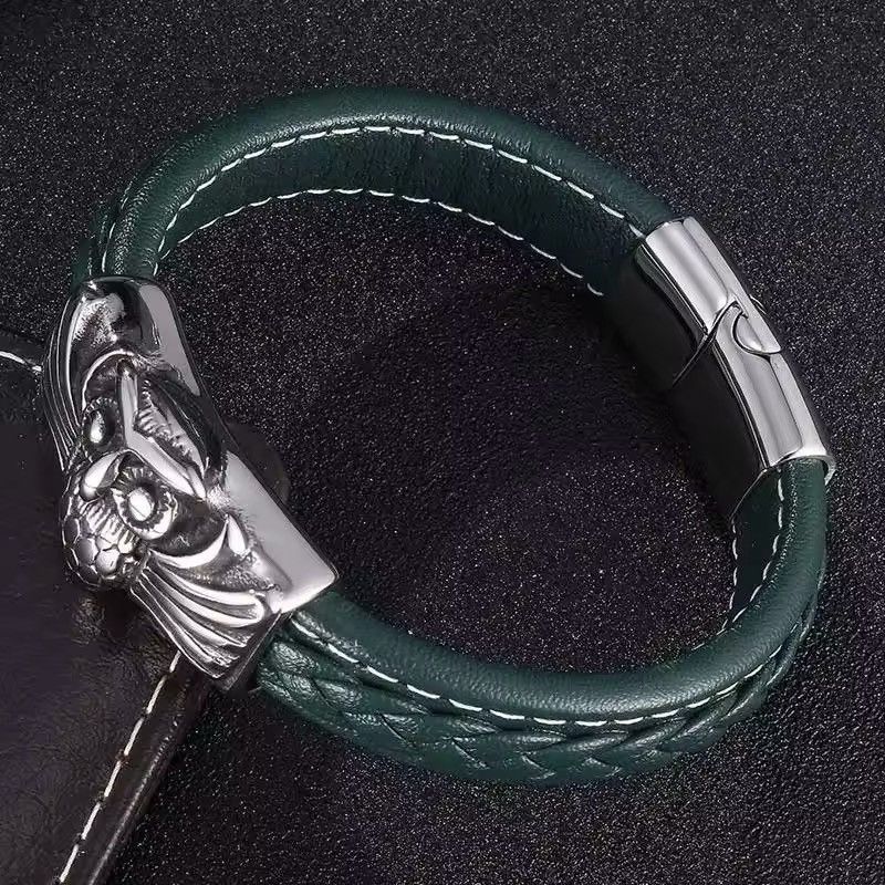 Other Vintage Owl Magnet Clasp Green Leather Rope Bracelet Size ONE SIZE - 2 Thumbnail