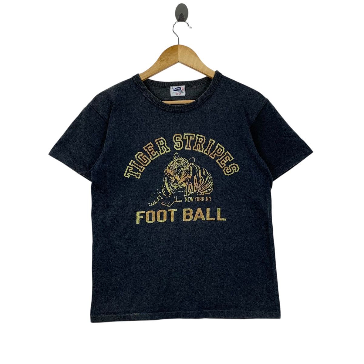 Japanese Brand × Pherrow's × Vintage Vintage PHERROW Japanese Brand Tiger Stripes Footbal T-Shirt Size US M / EU 48-50 / 2 - 1 Thumbnail