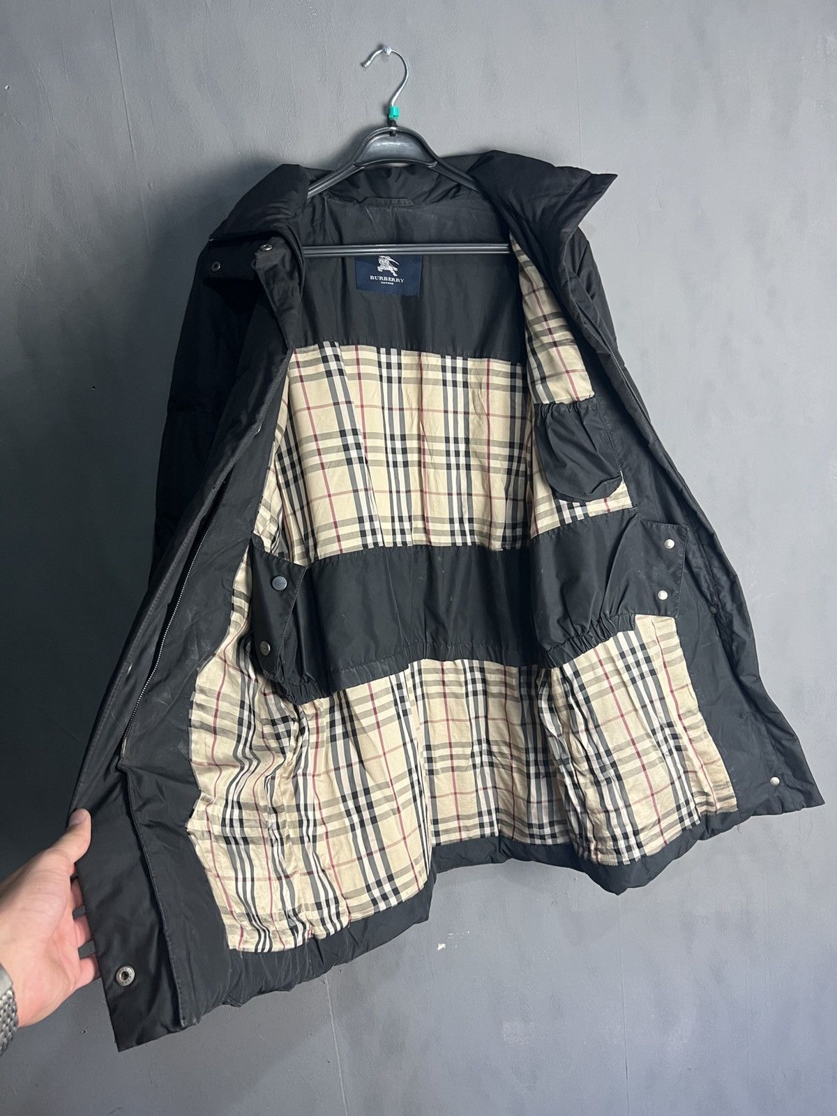 Burberry Burberry’s nova check parka coat jacket Size M / US 6-8 / IT 42-44 - 2 Thumbnail