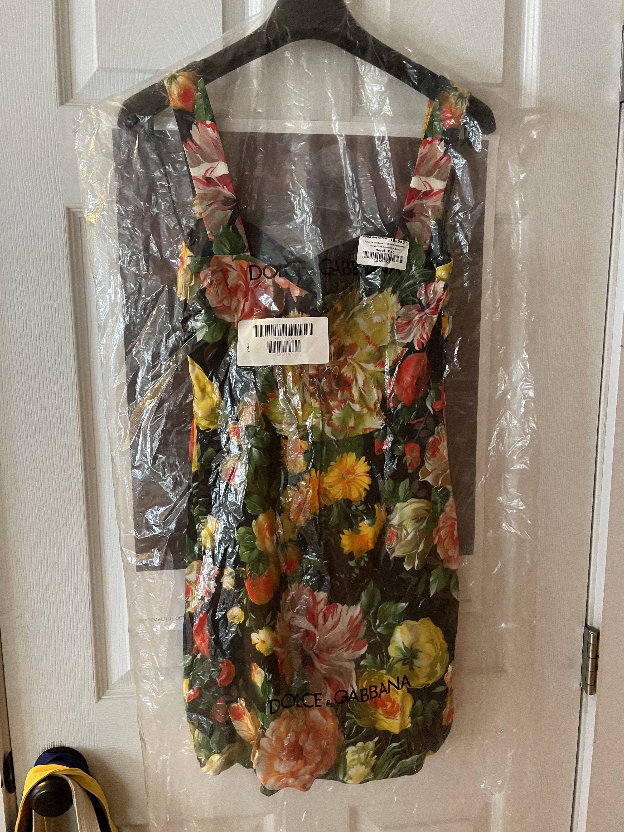 Dolce & Gabbana Dolce & Gabbana Floral Print Sleeveless Mini Dress Size S / US 4 / IT 40 - 3 Thumbnail