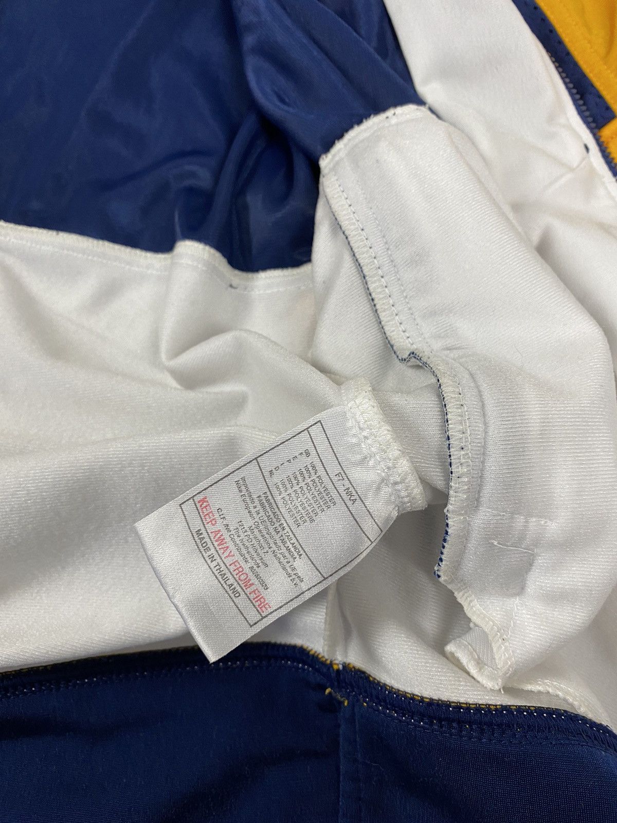 Nike × Vintage Vintage Nike 90s big logo centre swoosh track top Size US M / EU 48-50 / 2 - 9 Thumbnail