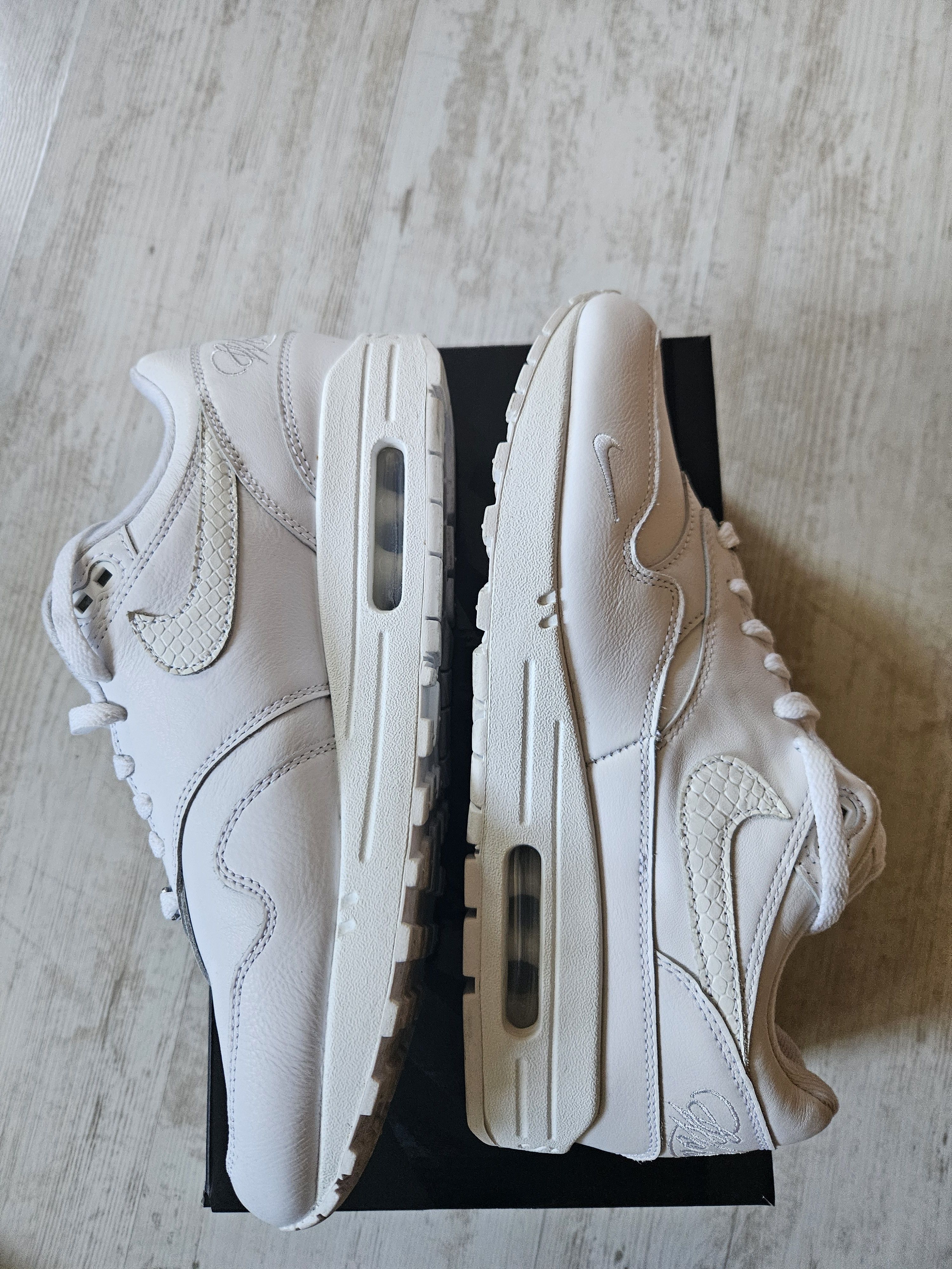Nike × Supreme Nike Air Max 1 '87 SP Size US 8.5 / EU 41-42 - 4 Thumbnail