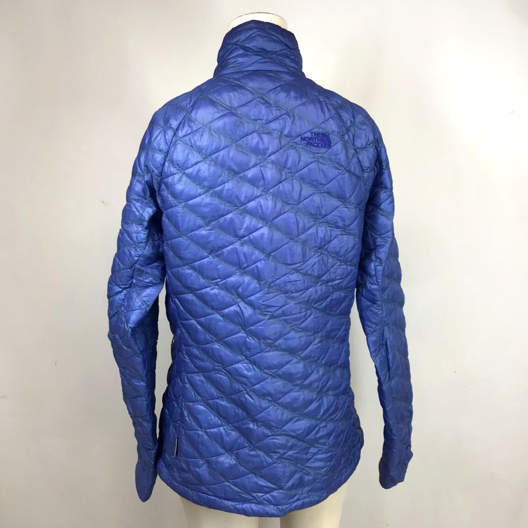 The North Face VINTAGE The North Face Womens M Blue Full Zip Thermoball Quilted Jacket Coat Size M / US 6-8 / IT 42-44 - 6 Thumbnail