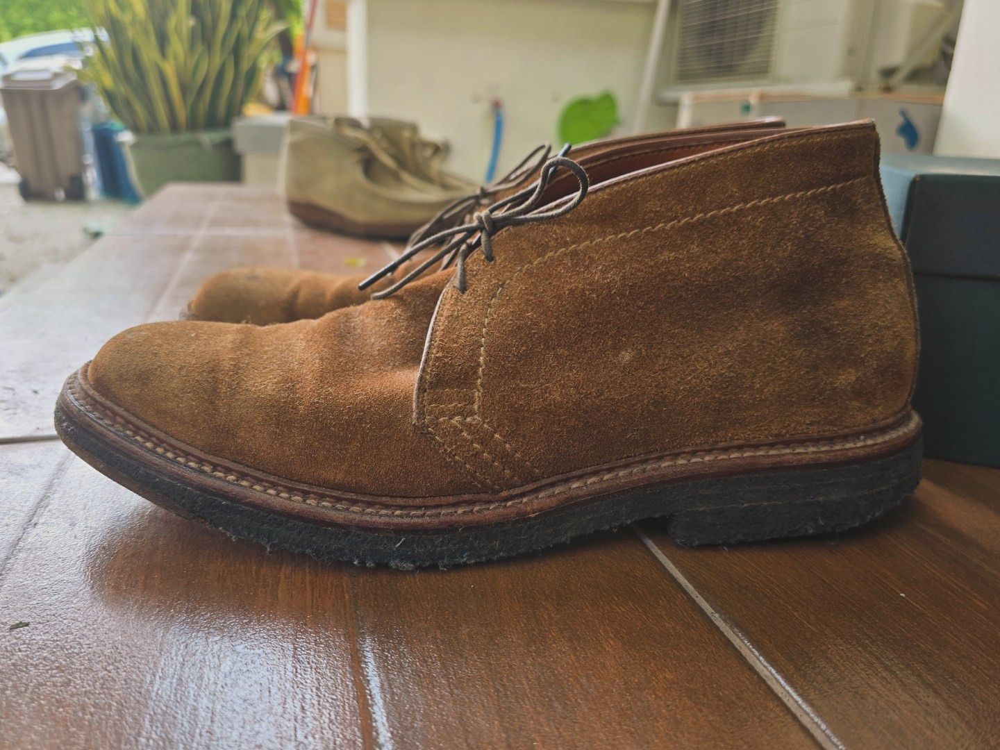 Alden × J.Crew Alden Snuff Suede Chukka for J.crew Size US 9 / EU 42 - 4 Thumbnail