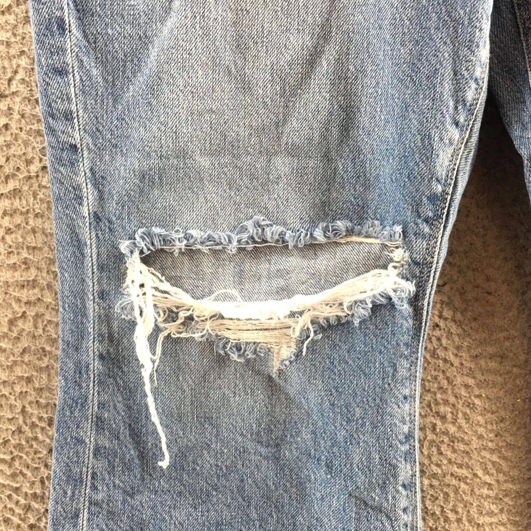 American Eagle Outfitters American Eagle Jeans Womens 14 Short Straight Blue Denim Zip Fly Distressed 90s Size 36" / US 14 / IT 50 - 6 Thumbnail