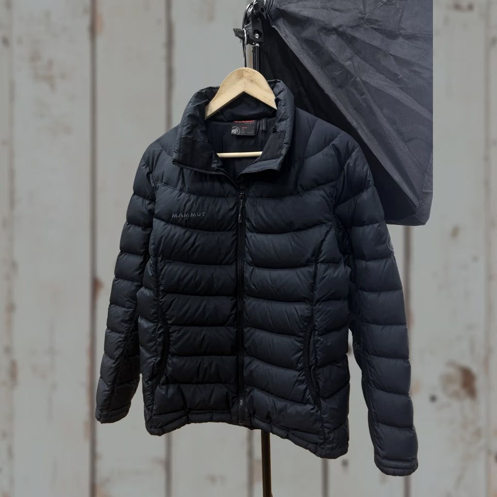Mammut VINTAGE Mammut Puffer Jacket Women Down Y2K Rare Retro Black L Mens? Size L / US 10 / IT 46 - 1 Thumbnail