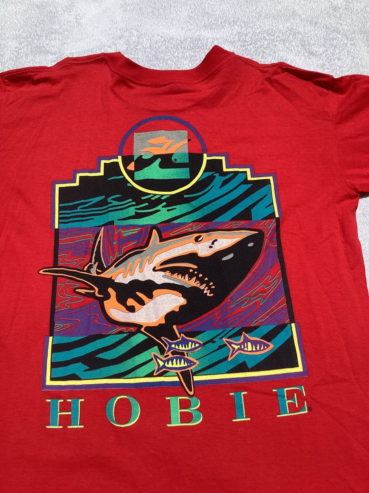 Vintage Vintage 1990 Hobbie water sport single stitch, red T-shirt Size US XL / EU 56 / 4 - 2 Thumbnail