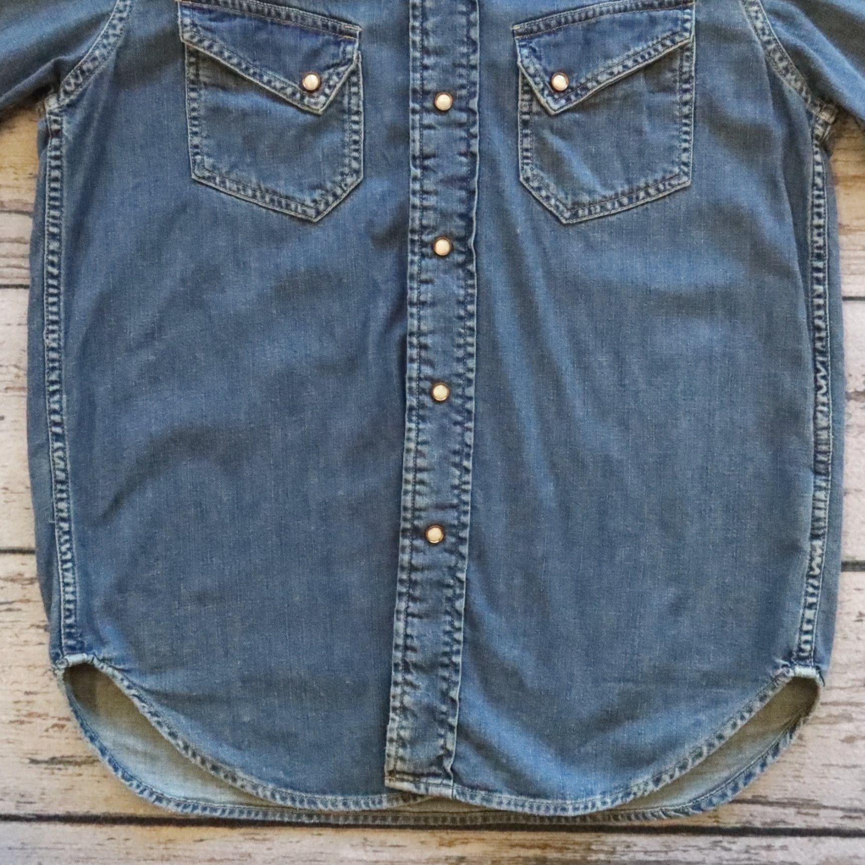 Levi's VINTAGE Levi's Collection Shorthorn Western Wear Sanforized Denim Shirt LVC Shirt Men S Blue Chambray Button-Up Long Sleeve Size US S / EU 44-46 / 1 - 3 Thumbnail