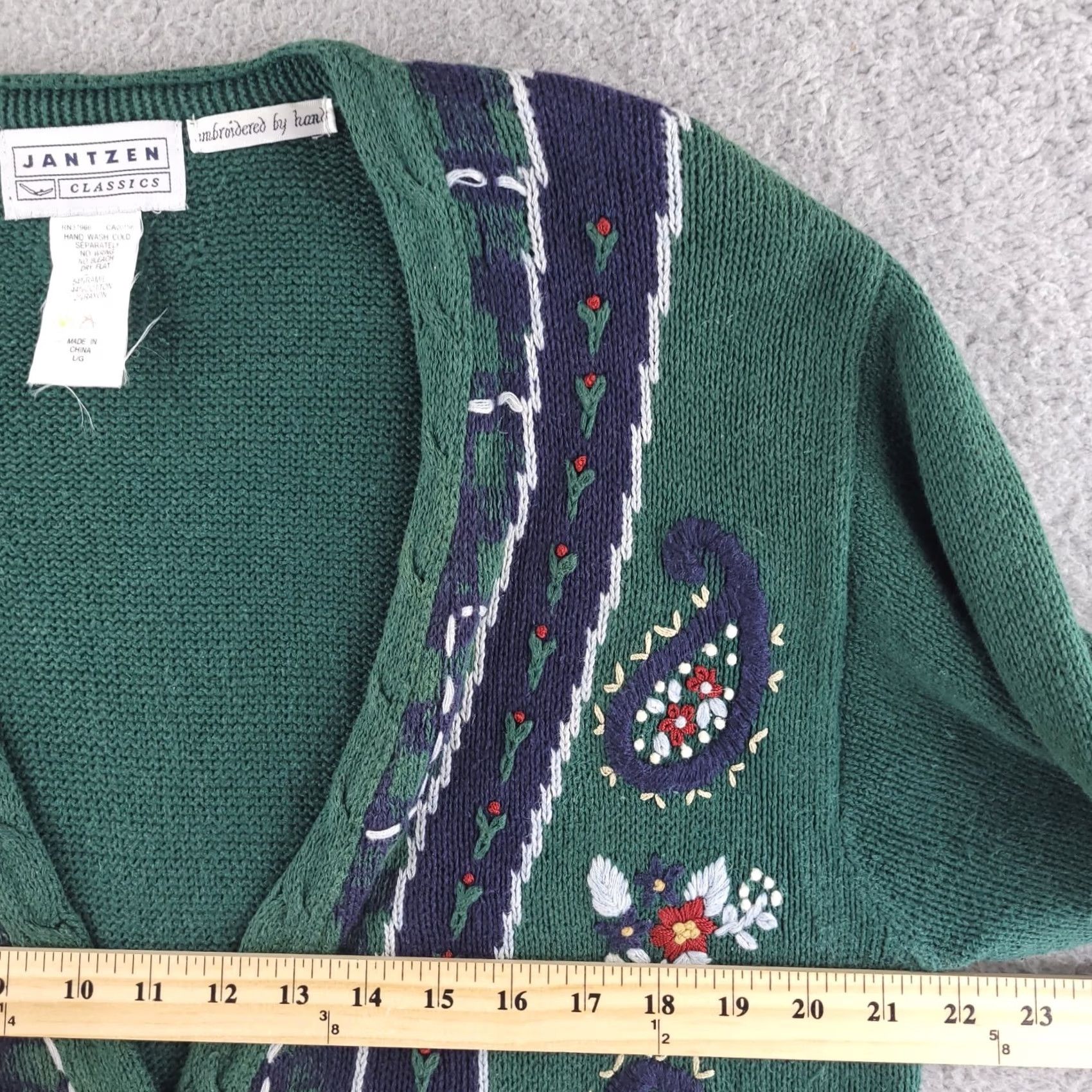 Jantzen VINTAGE Jantzen Cardigan Sweater Womens Large Green Embroidered Knit Regular Size 100% Authenticity Guaranteed Size L / US 10 / IT 46 - 6 Thumbnail