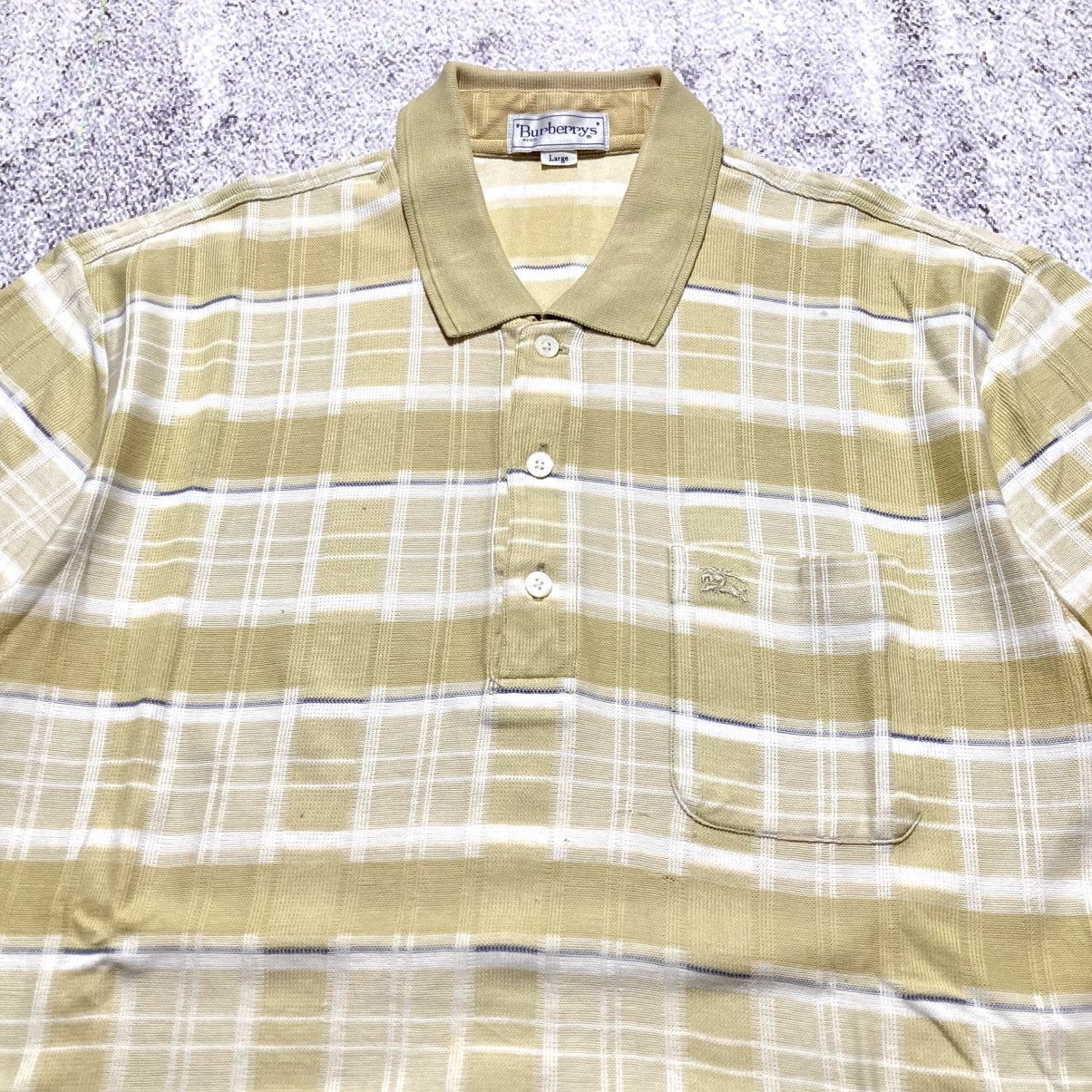 Burberry 1990s Vintage Burberrys Nova Check Pocket Polo Tshirt Luxury Size US L / EU 52-54 / 3 - 4 Thumbnail