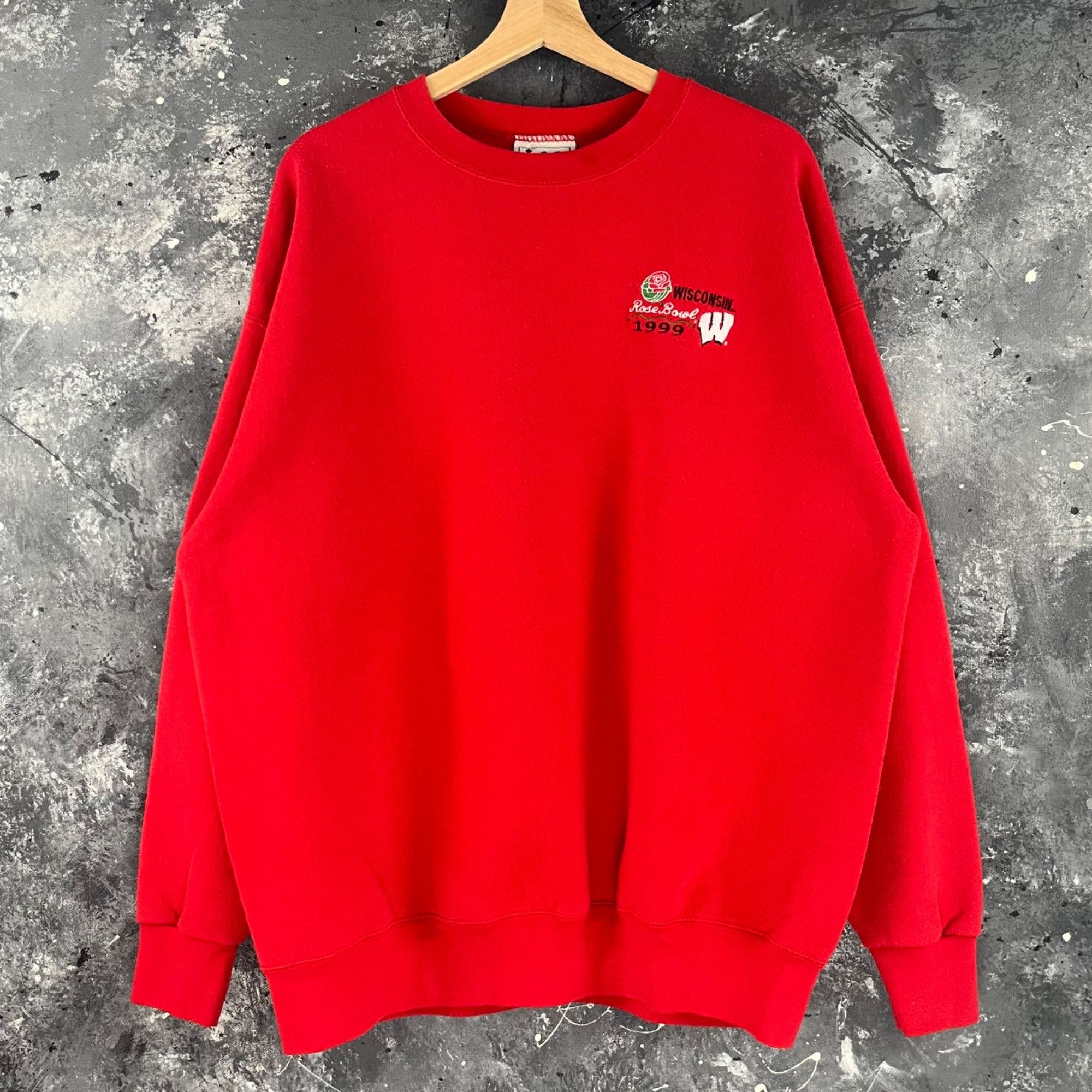 Vintage Vintage 1999 Wisconsin Rose bowl sweatshirt Size US XL / EU 56 / 4 - 1 Thumbnail