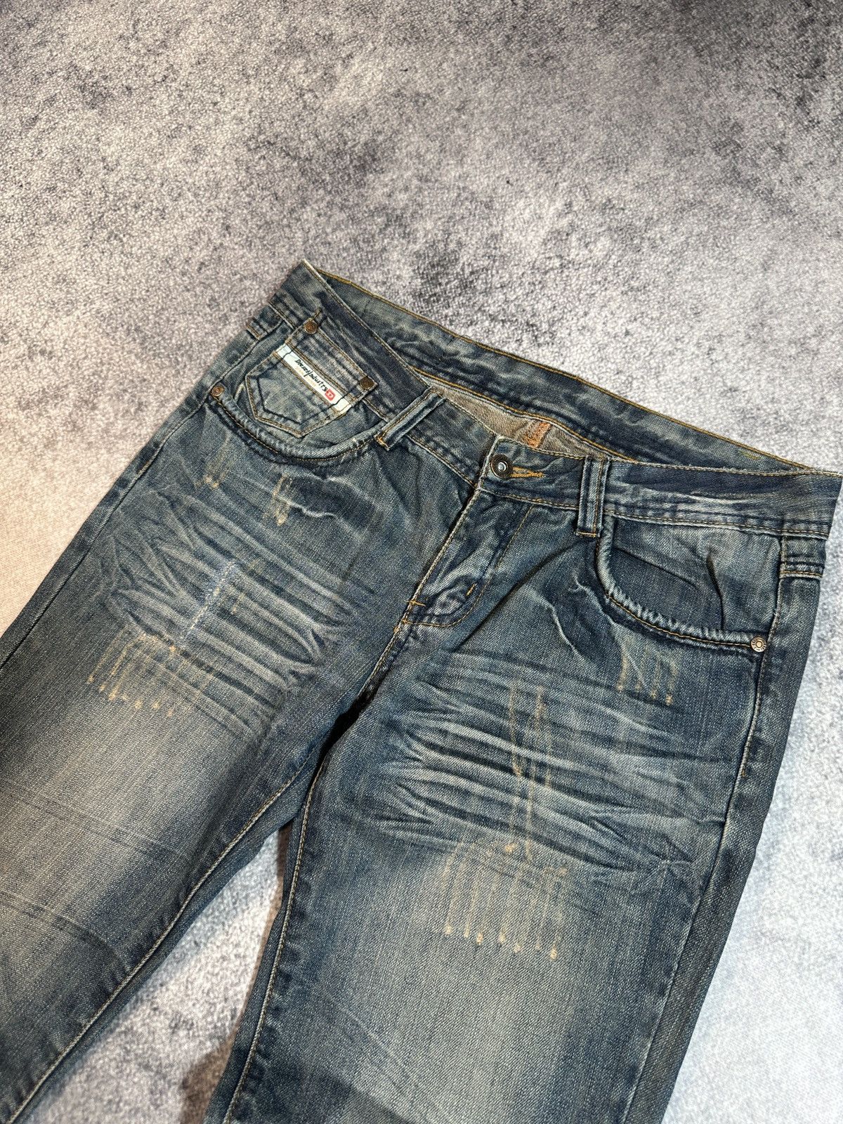 Diesel Vintage Diesel Logo Jeans Very Rare Denim USA Streetwear S Size US 30 / EU 46 - 5 Thumbnail