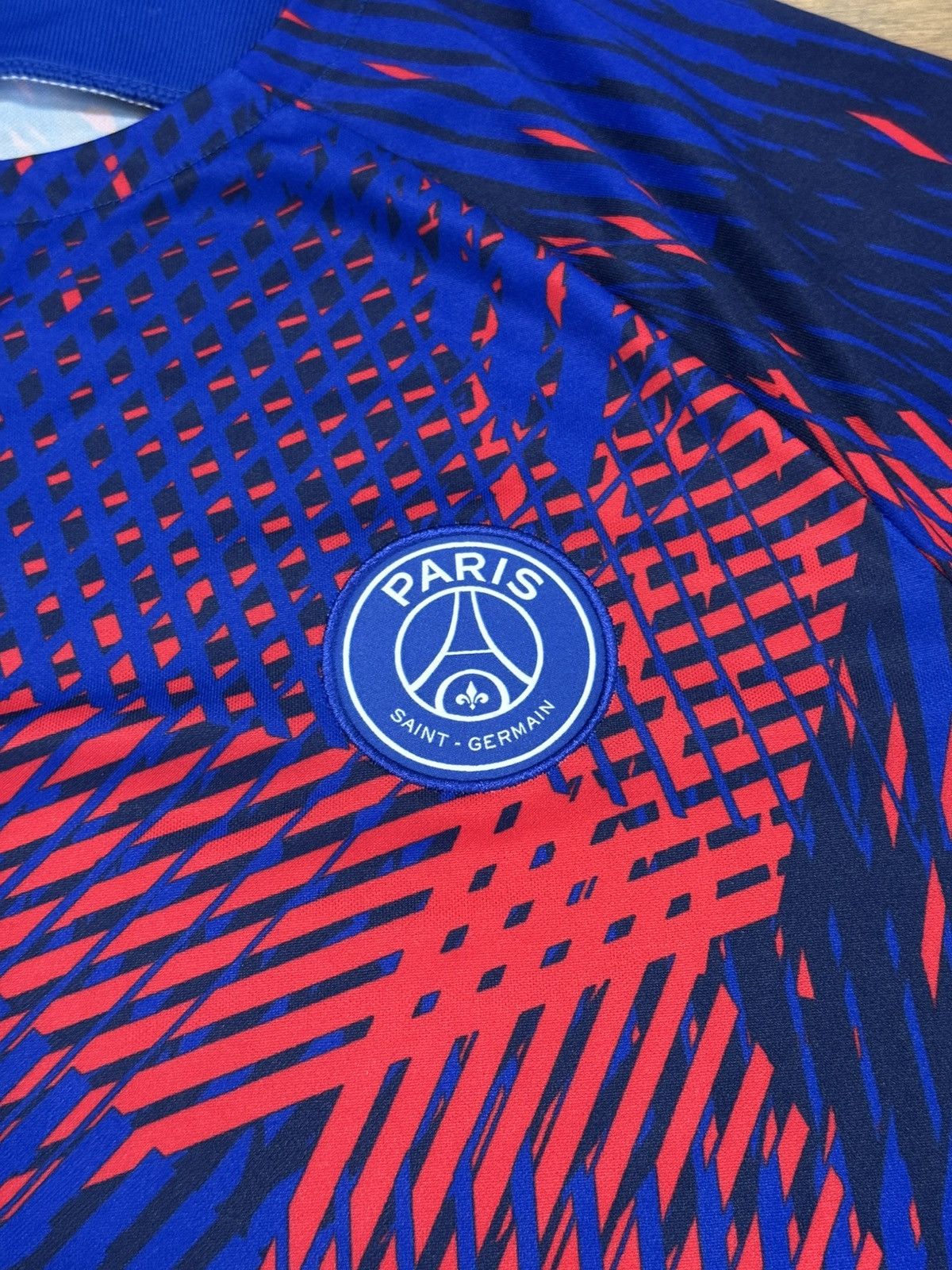 Nike Nike PSG Paris Saint-Germain FA22 Pre-Match Training Top Size US M / EU 48-50 / 2 - 5 Thumbnail