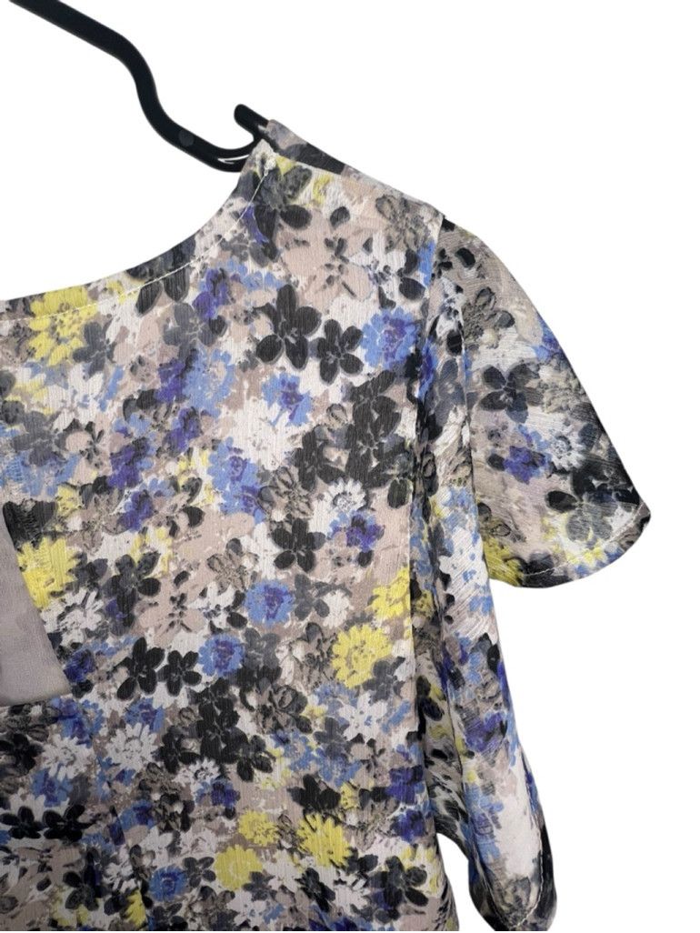 Lucky Brand Lucky Brand Floral Print Babydoll Short Sleeve Blouse Size L / US 10 / IT 46 - 3 Thumbnail