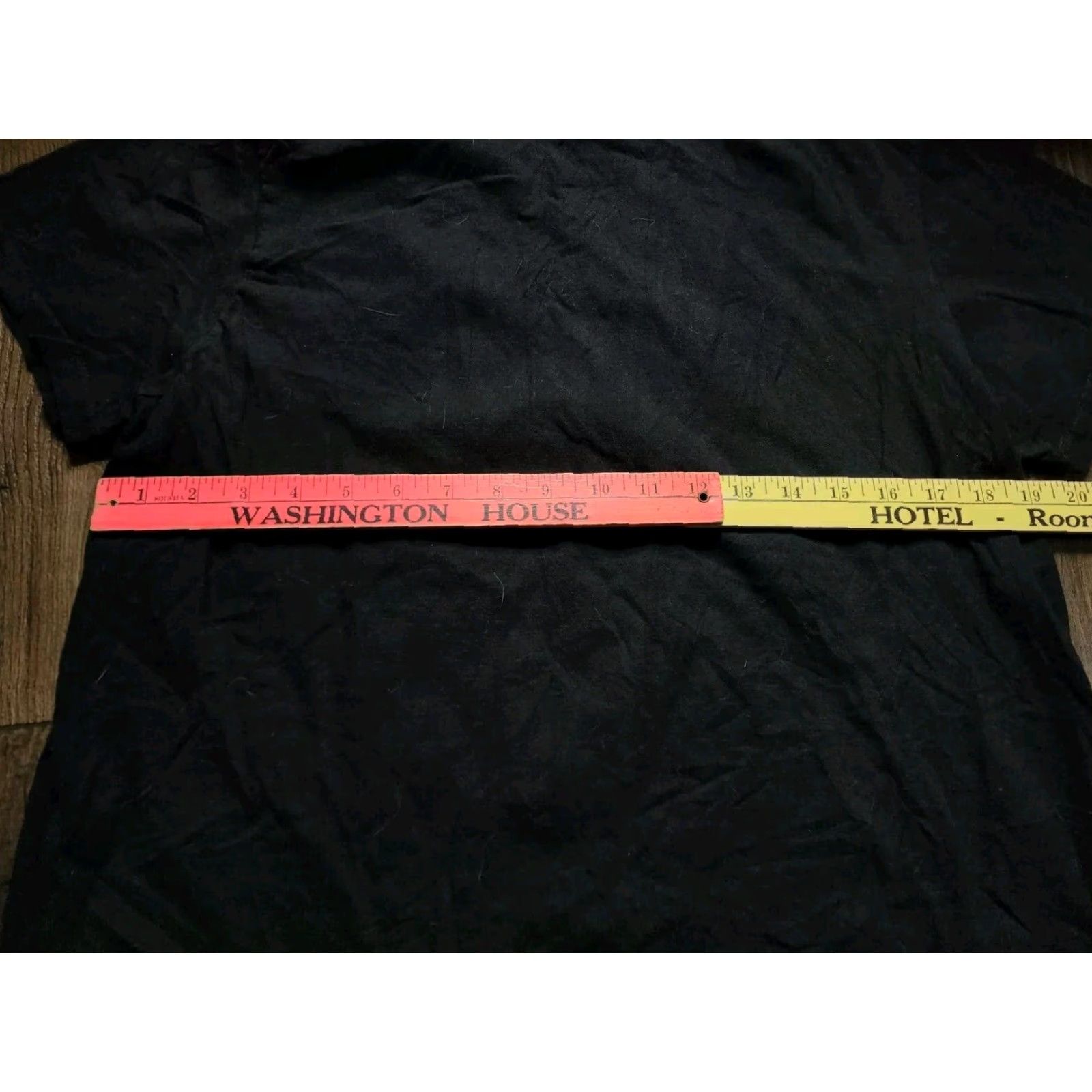 Vintage Tripple Redd Mens T-Shirt Hip Hop Tee Crew Neck Short Sleeve Black L Distressed Band Tee & SpiritVintage No Size US L / EU 52-54 / 3 - 3 Thumbnail