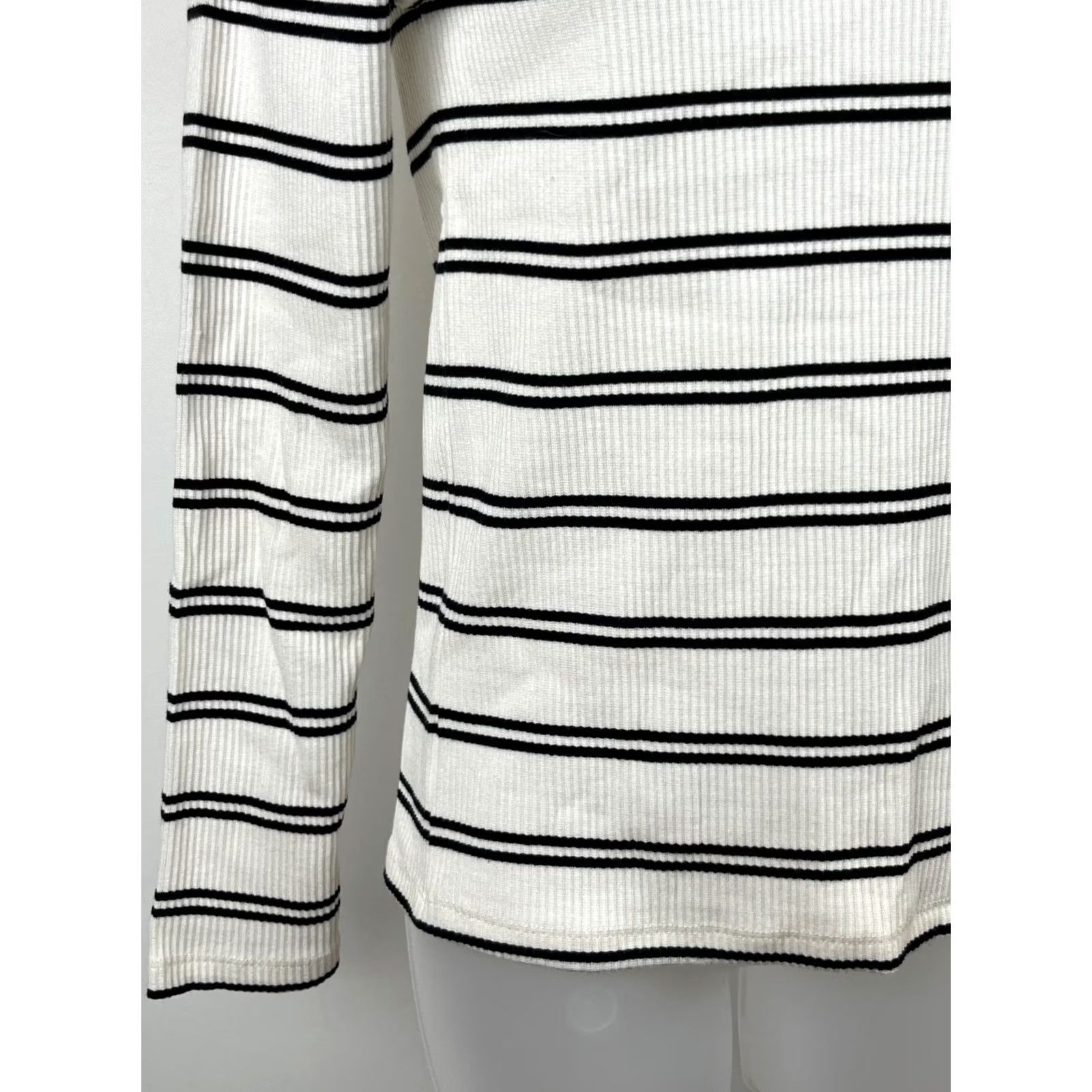 Talbots Talbots Petite Top Womens MP White Black Stripe Ribbed Mock Neck Long Sleeve Size M / US 6-8 / IT 42-44 - 4 Thumbnail