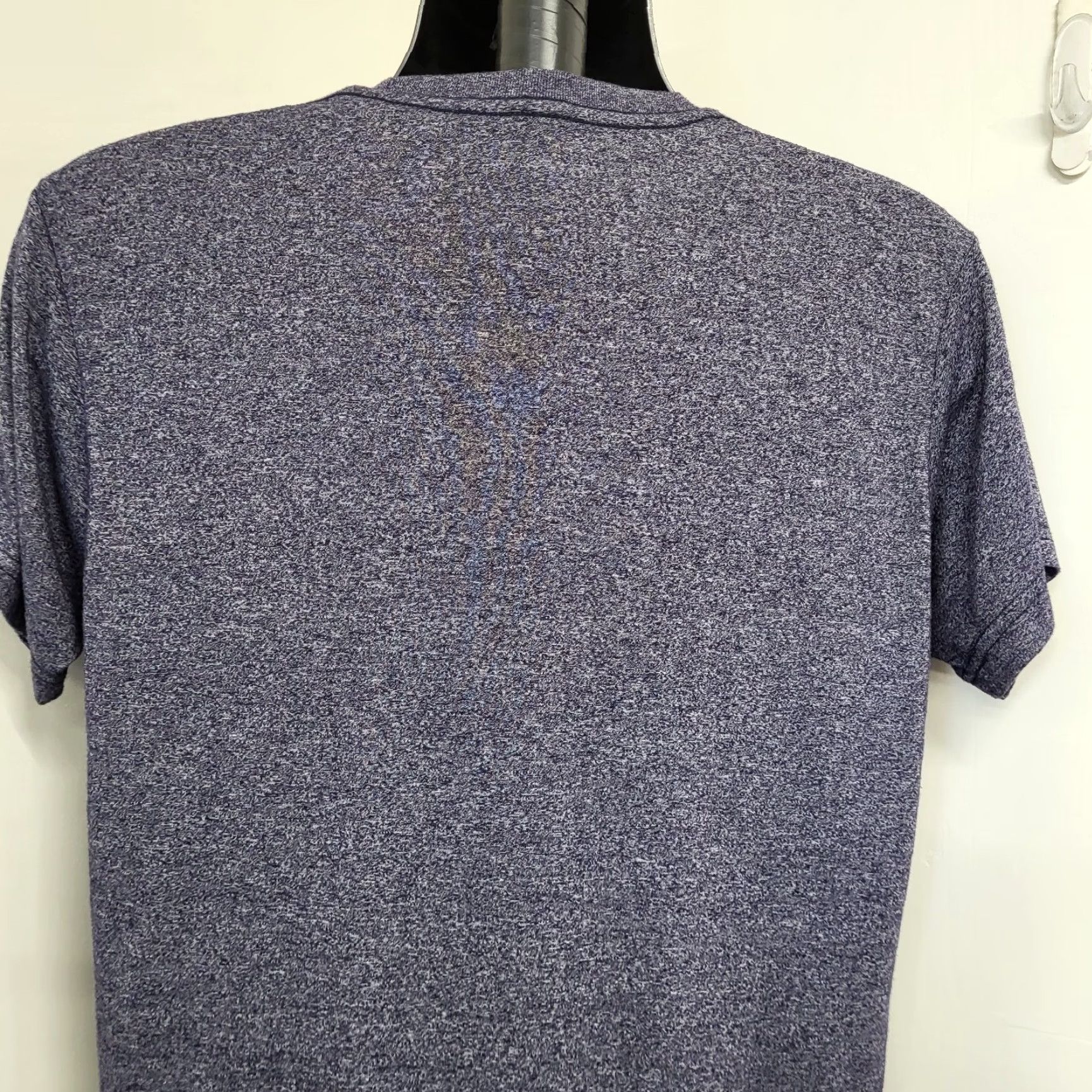 Vintage VINTAGE EST. Aero 1987 T-shirt Men’s Size Large Gray White Print Cotton Blend Preppy 90s Beach Punk Logo Aerosmith Aeropostale Mens Shirt Size US L / EU 52-54 / 3 - 6 Thumbnail