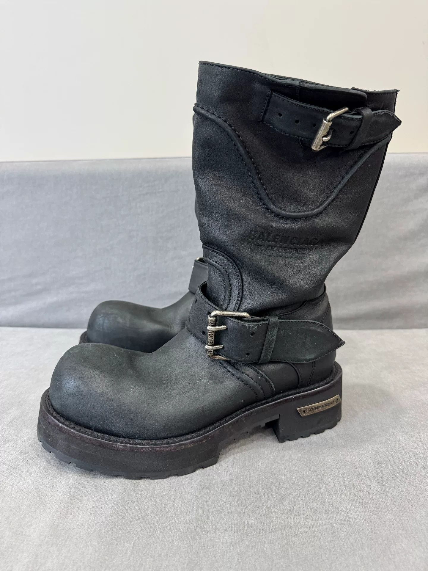 Balenciaga balenciaga venom boots size 40 second. | Grailed
