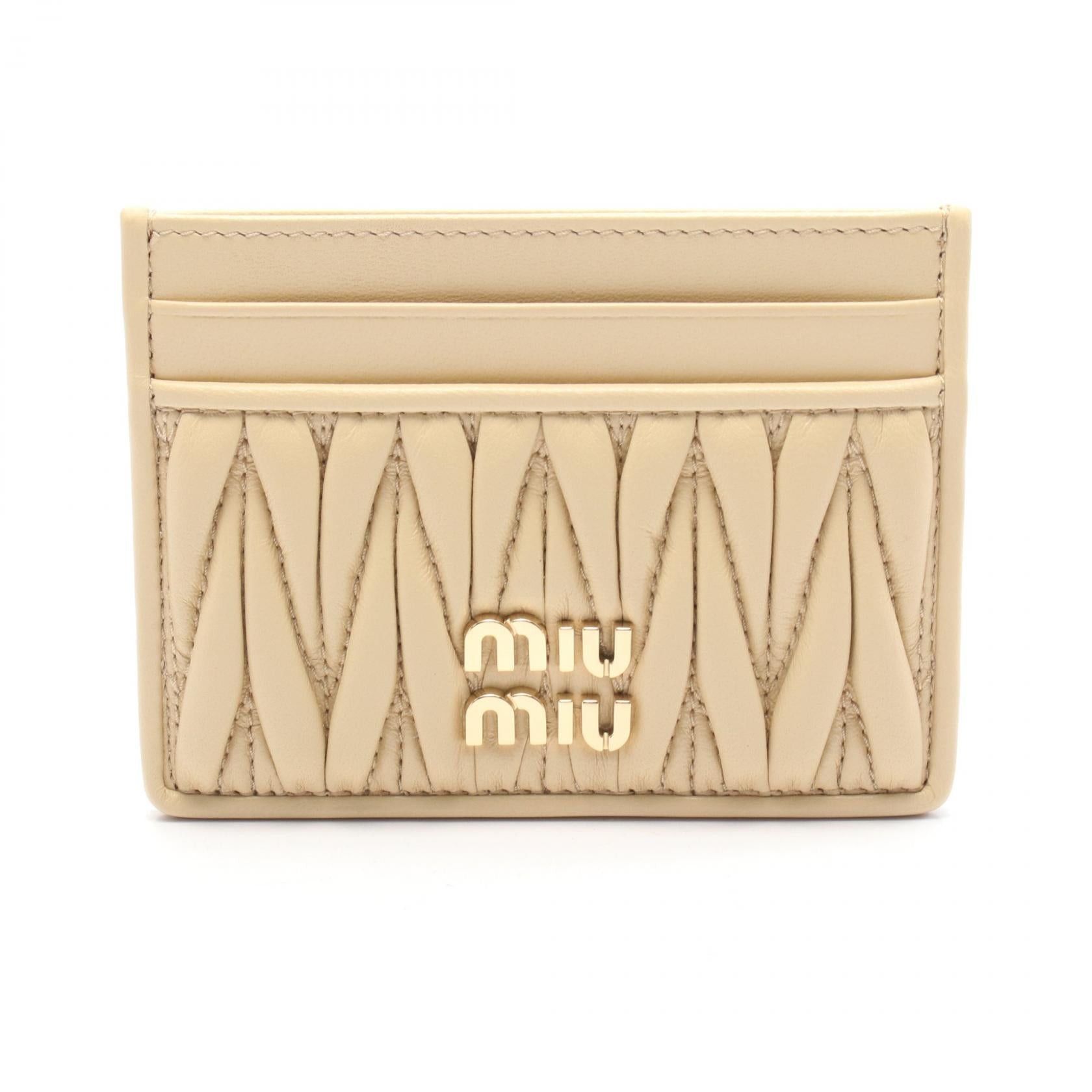 Miu Miu Miu Miu Matelasse Card Case Leather Yellow Size ONE SIZE - 1 Thumbnail