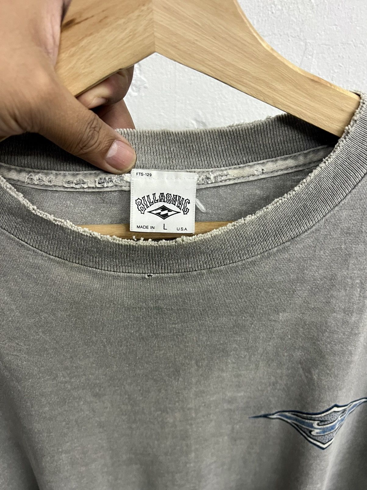 Billabong THRASHED Vintage Billabong Surfing Backhit Tee Size US L / EU 52-54 / 3 - 5 Thumbnail