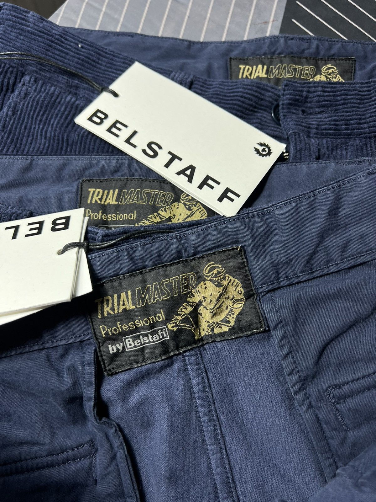 Belstaff NWT Belstaff Trailmaster Cargo Pants Military Corduroy Navy Size US 33 - 18 Thumbnail