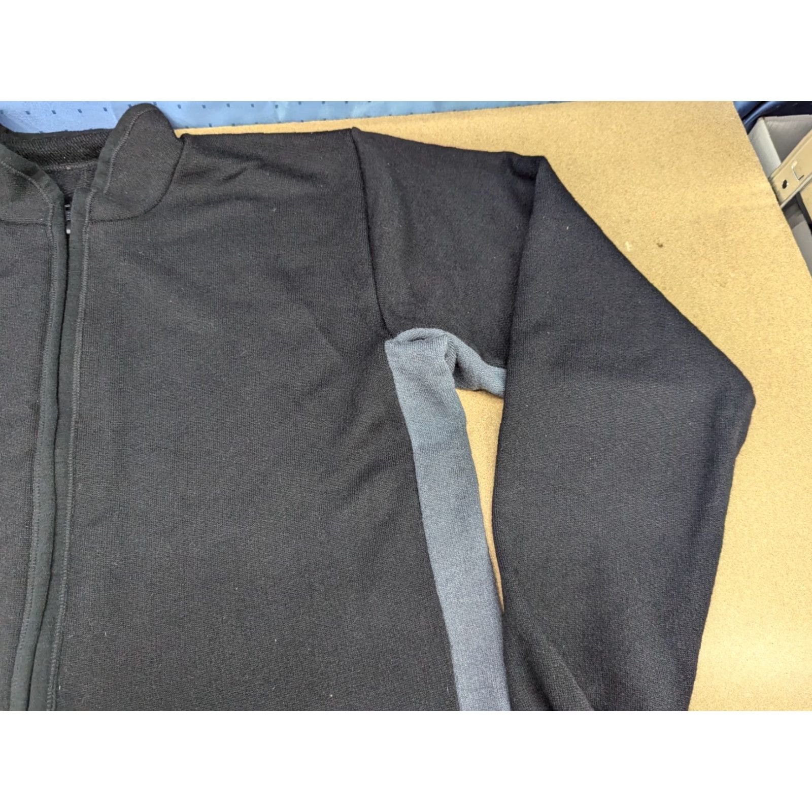 Vintage Devold Protection Jacket Mens L Black Full Zip 100% Merino Wool Work Outdoor Jacket Size US L / EU 52-54 / 3 - 6 Thumbnail