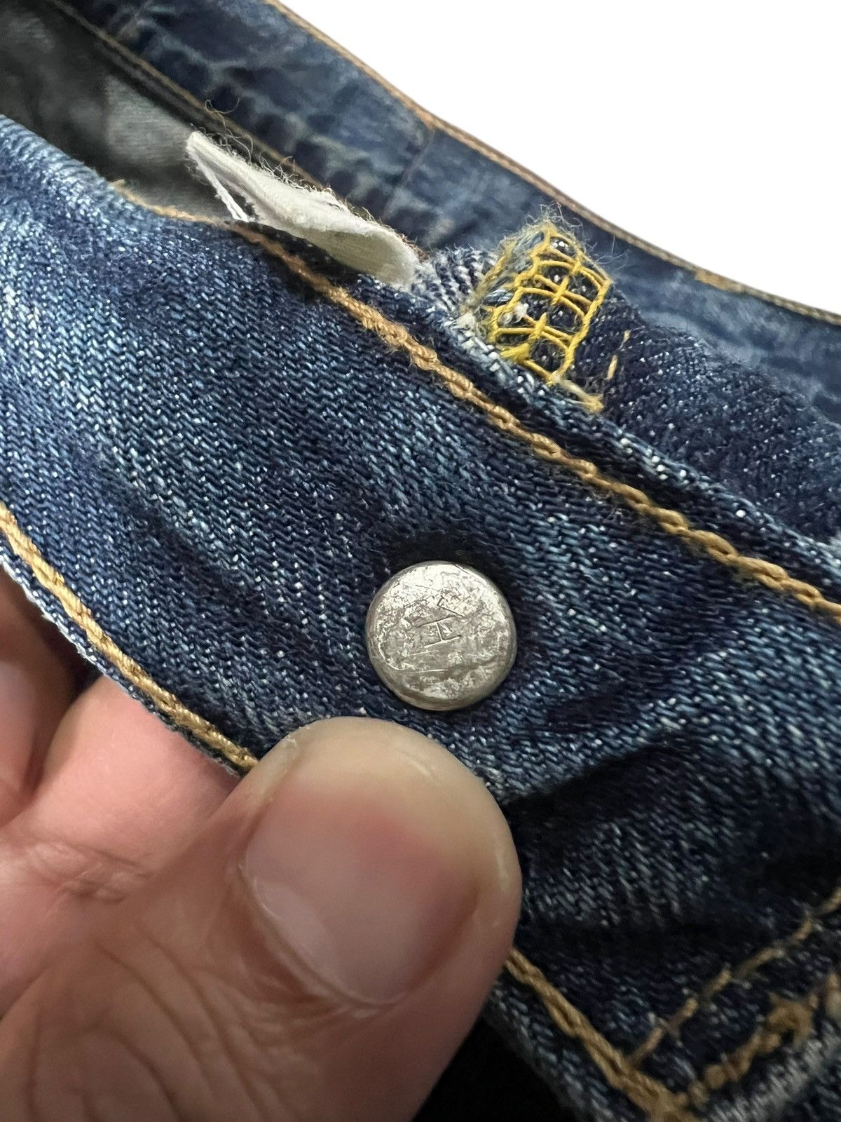 Blue Blue Japan Blue Blue Japan Distress Selvedge Jean Size US 32 / EU 48 - 13 Thumbnail