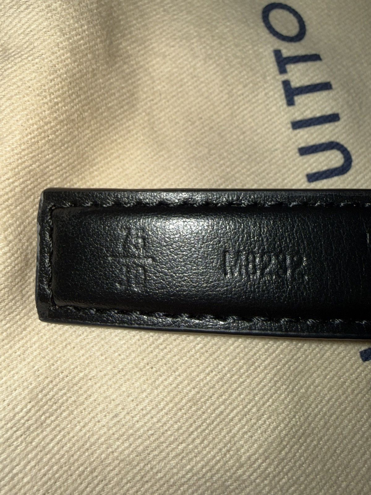 Louis Vuitton Pretty LV 30MM REVERSIBLE BELT Size ONE SIZE - 4 Thumbnail