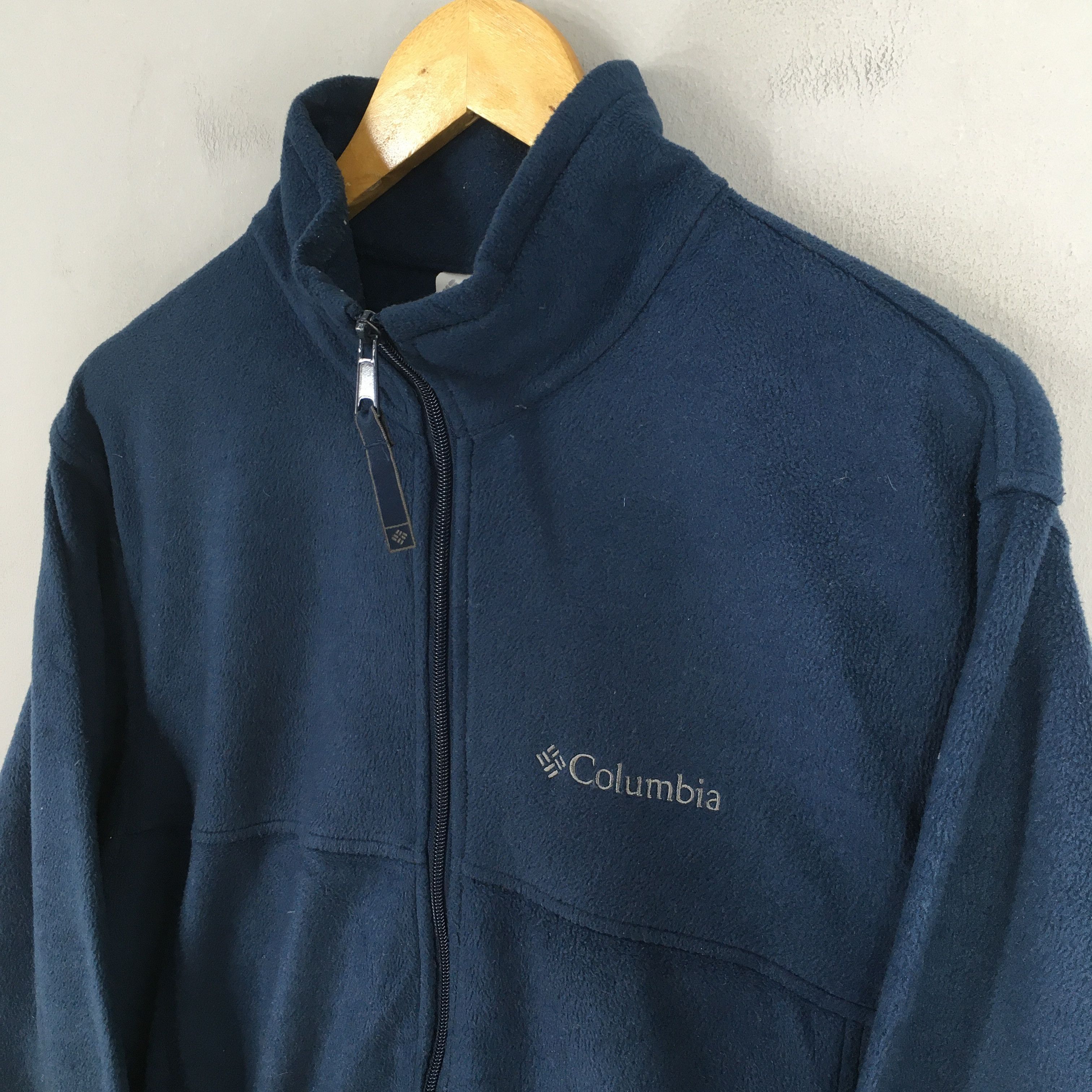 Columbia × Vintage Vintage Columbia Sportswear Blue Fleece Sweatshirt Medium Size US M / EU 48-50 / 2 - 3 Thumbnail