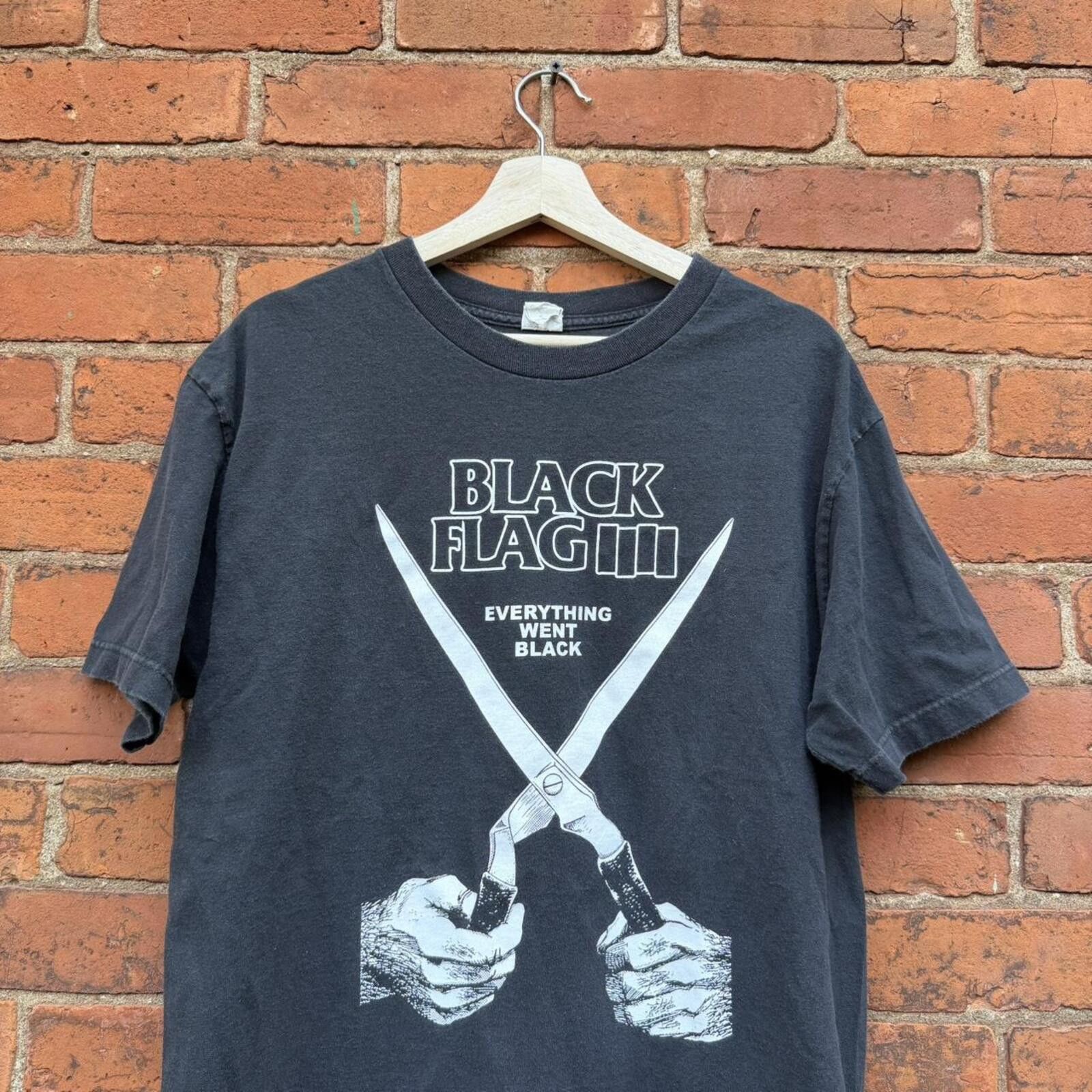 Vintage black flag everything went black t shirt 00s L