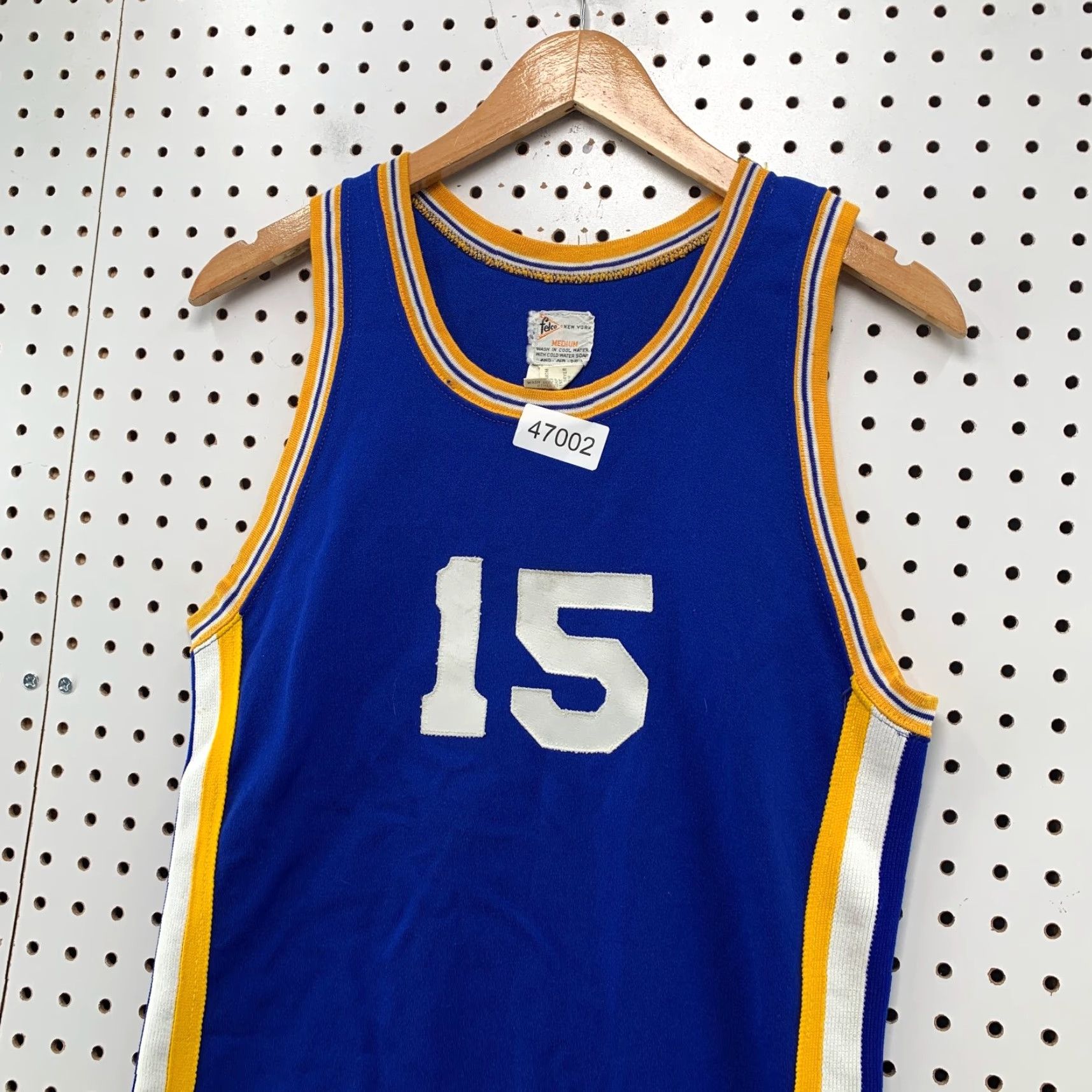 Vintage VINTAGE Felco Basketball Jersey Mens M Blue Yellow #15 USA Size US M / EU 48-50 / 2 - 5 Thumbnail