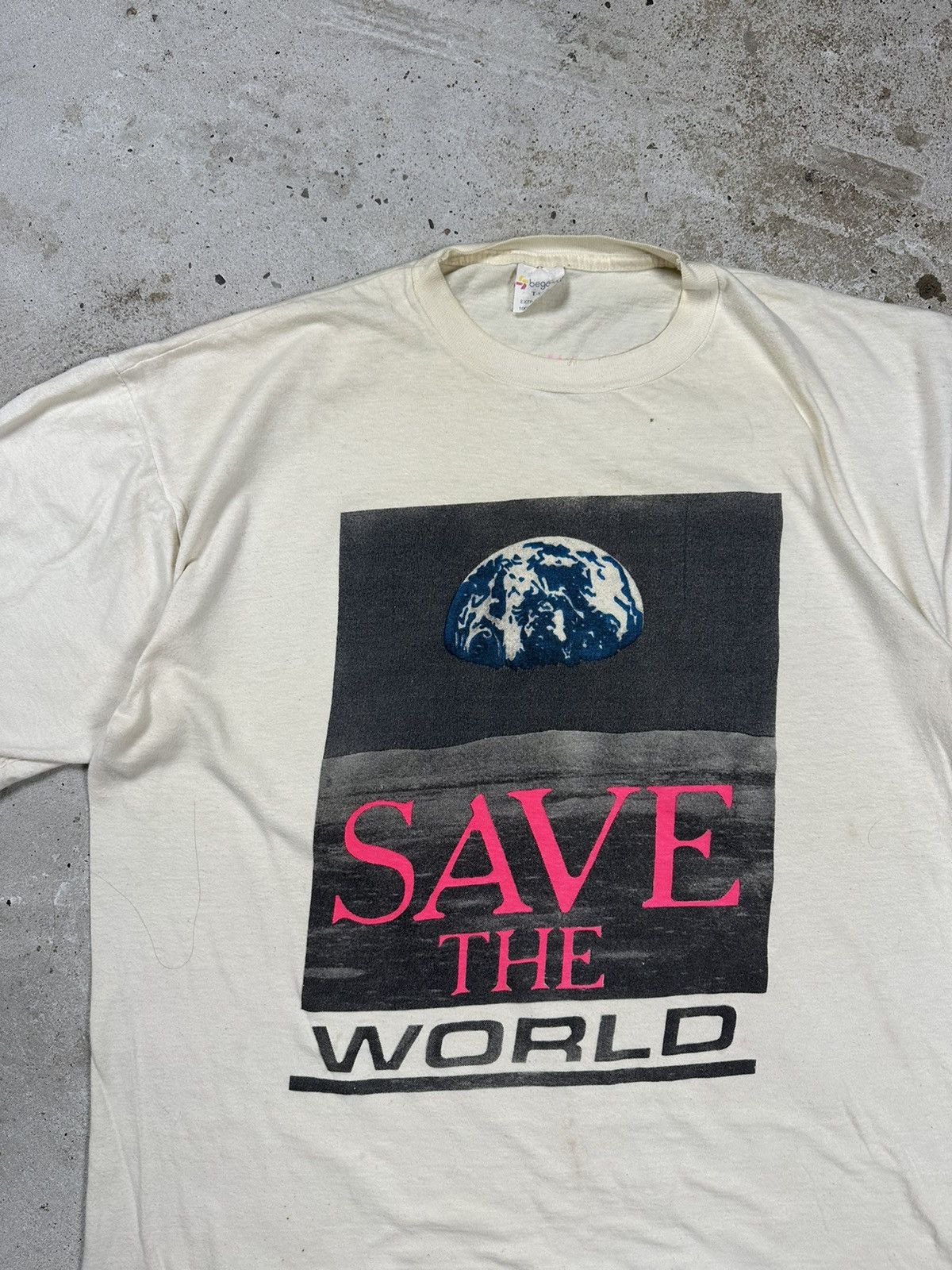 Vintage Vintage 90s Save The World Trashed Single Stitch Tee Size US XL / EU 56 / 4 - 7 Thumbnail