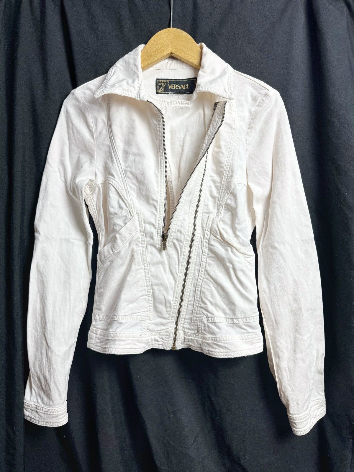 Versace × Versace Jeans Couture × Vintage Versace Asymmetrical Zipper Bikers Jacket Vintage Size M / US 6-8 / IT 42-44 - 2 Thumbnail