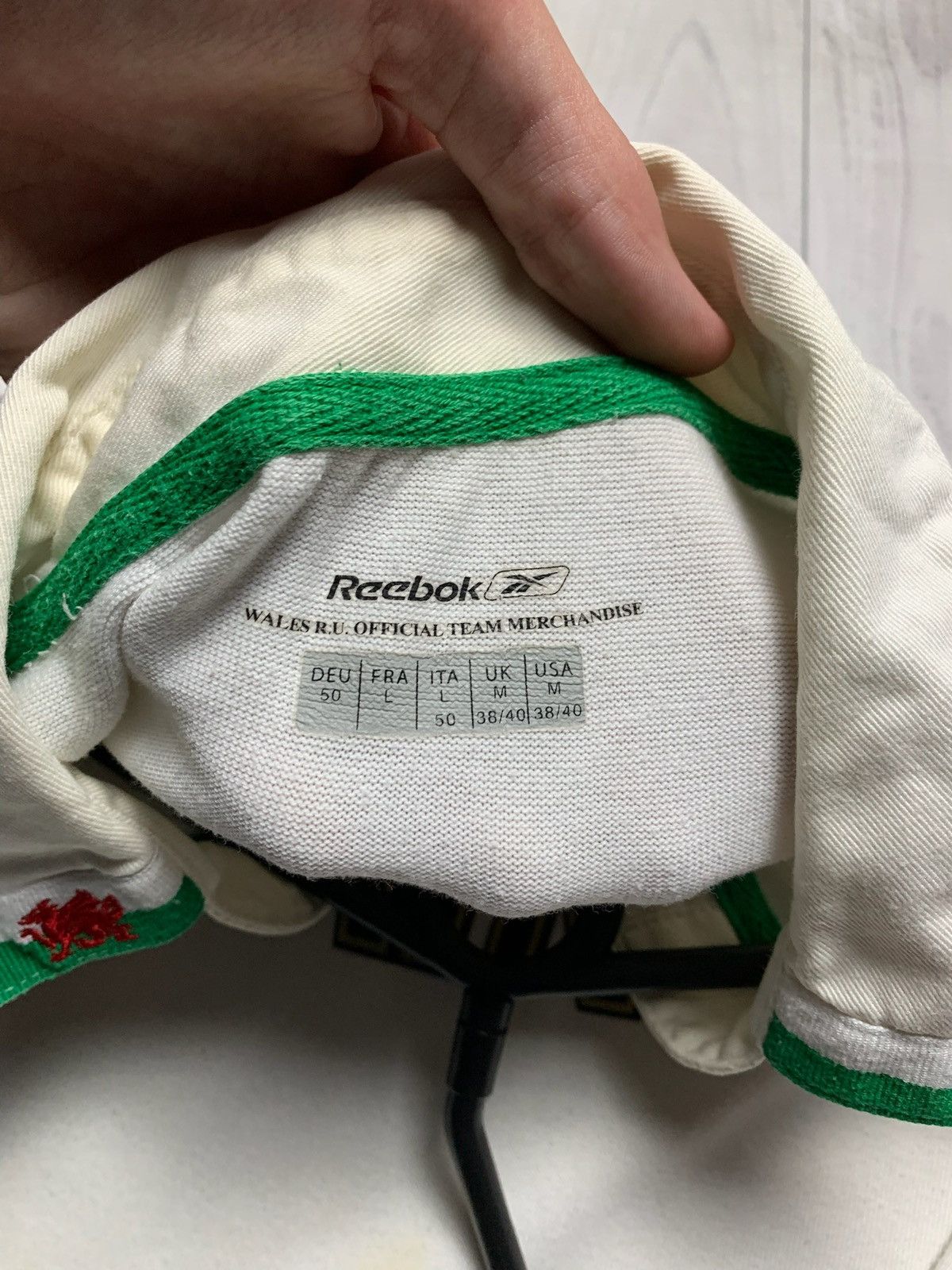 Reebok × Vintage Vintage Reebok Wales rugby jersey long sleeve away white Size US M / EU 48-50 / 2 - 8 Thumbnail