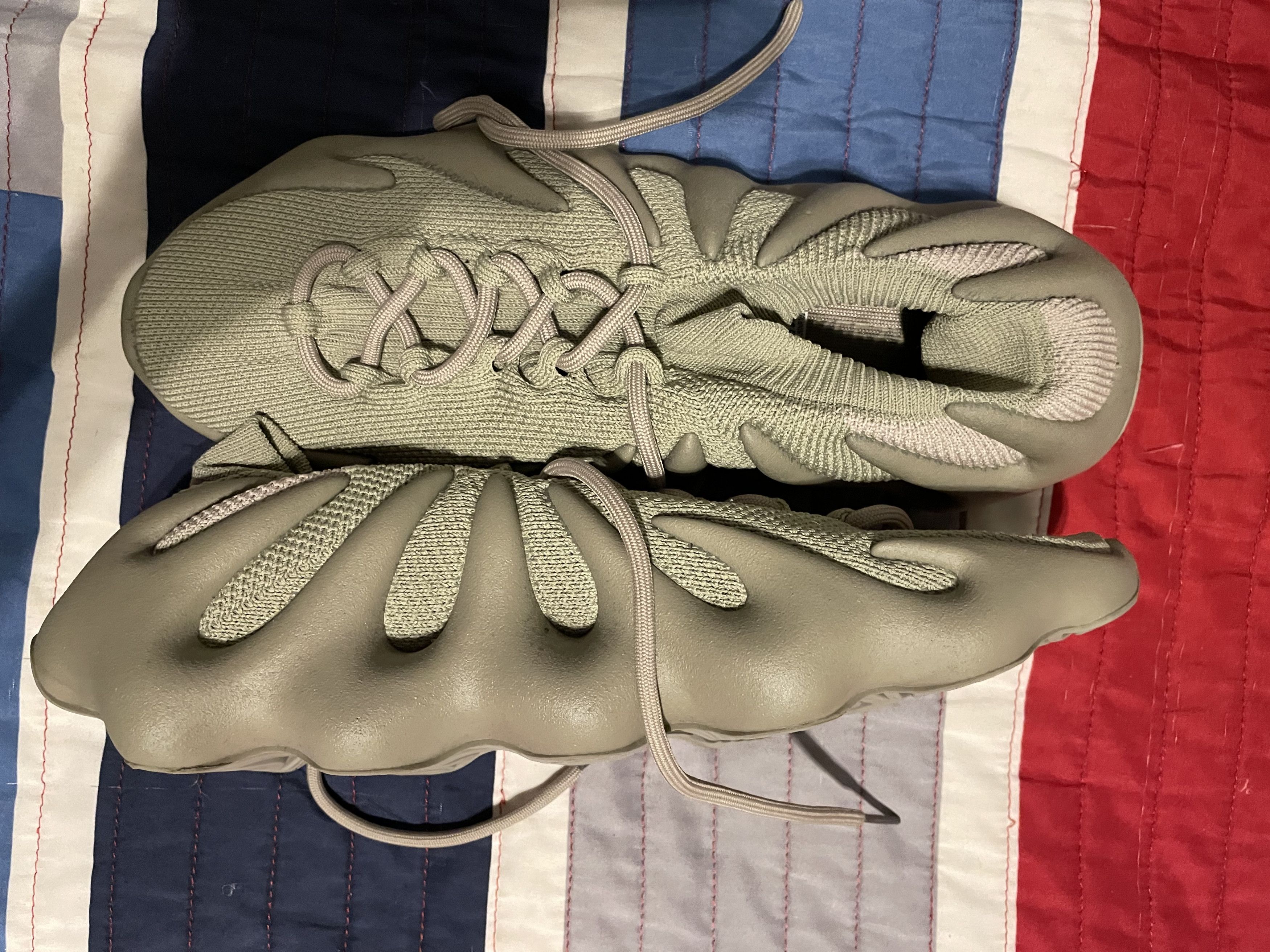 Yeezy Yeezy 450 sneaker in grey Size US 11 / EU 44 - 2 Thumbnail