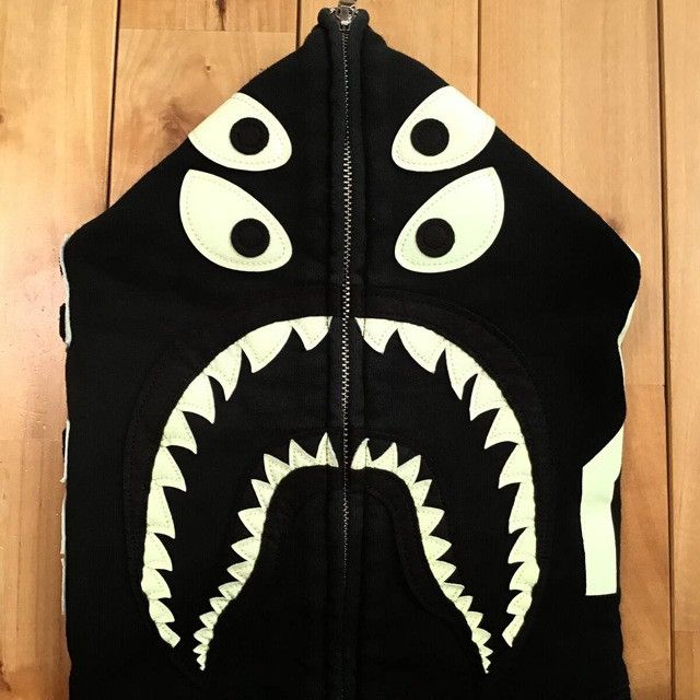 Bape × Bounty Hunter 💫Glow in the dark💫 BAPE BOUNTY HUNTER Shark Full Zip Hoodie Size US M / EU 48-50 / 2 - 4 Thumbnail