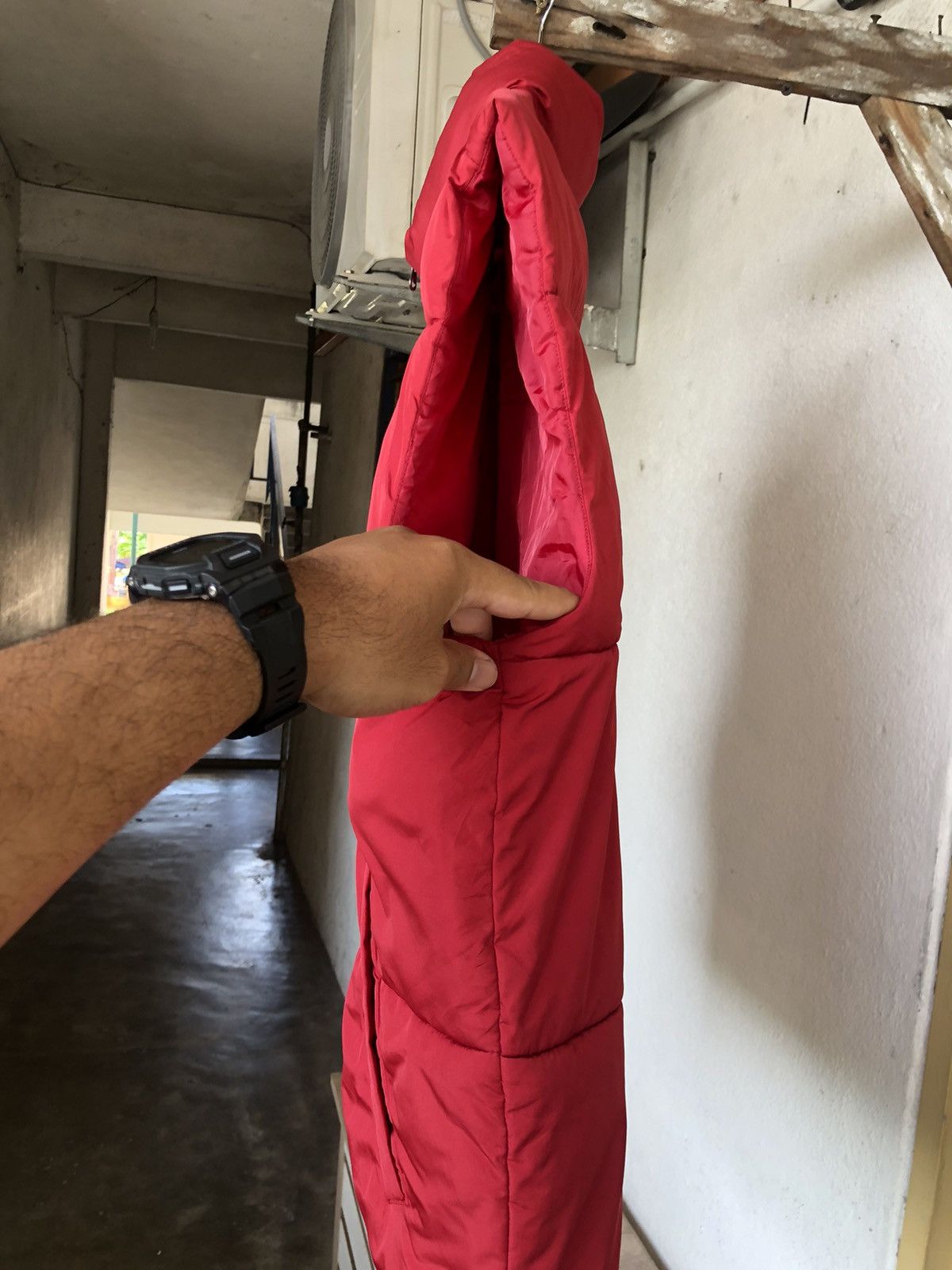 Gap Gap Minimalist Red Puffer Vest Jacket For Winter Size US XL / EU 56 / 4 - 9 Thumbnail