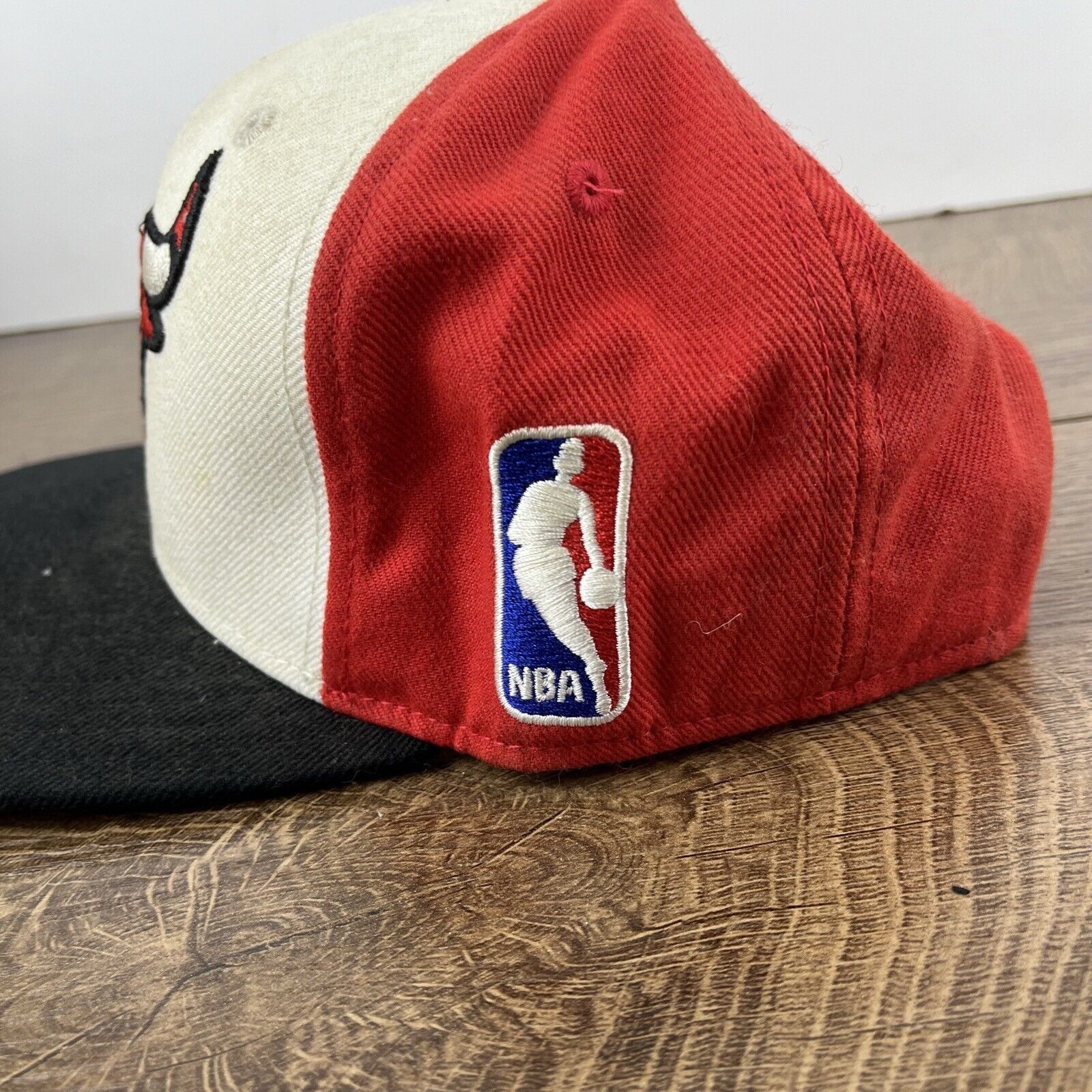 Adidas Chicago BullsSnapback Hat Adidas Red White Hat Adjustable Wh Size ONE SIZE - 10 Thumbnail